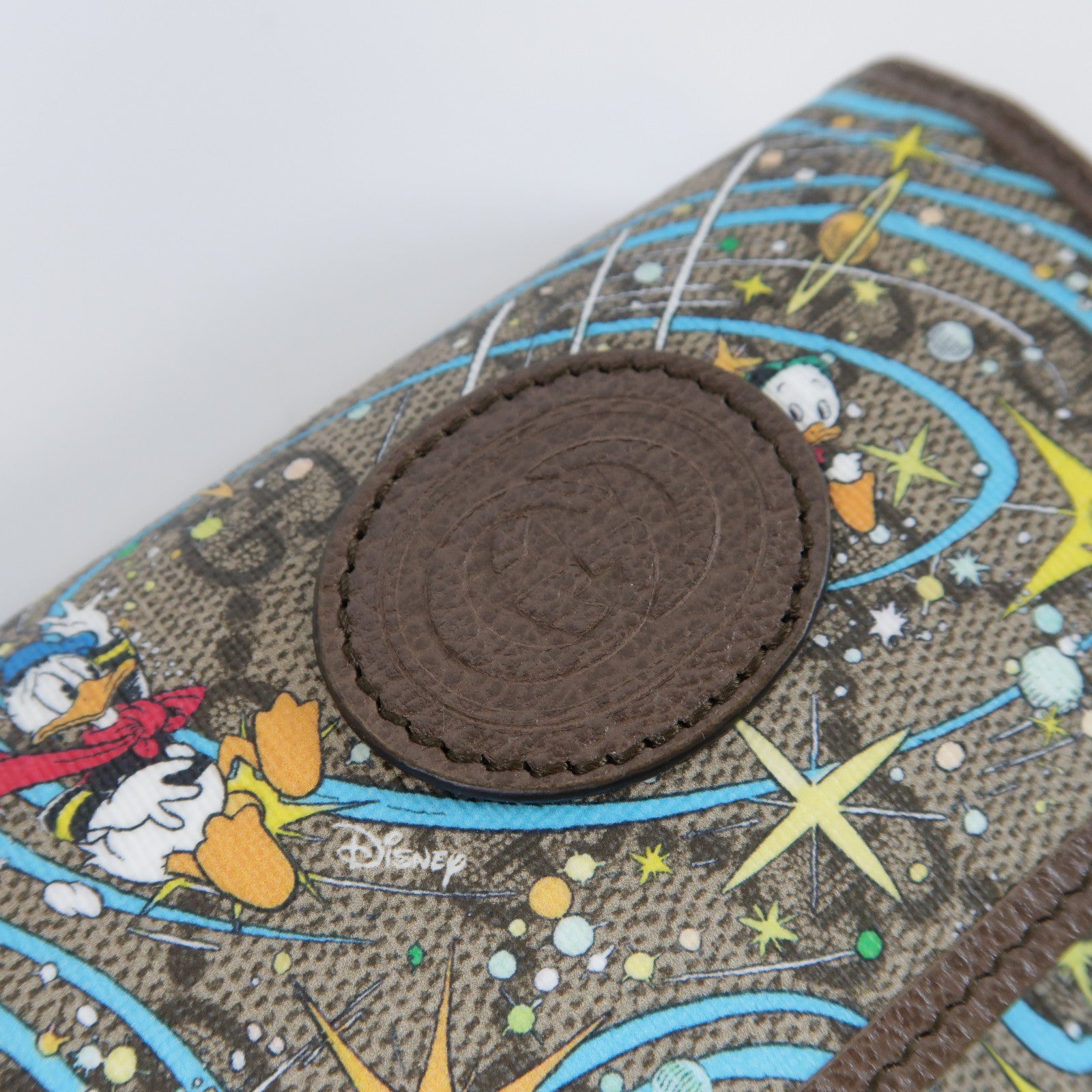 GUCCI **【激減優惠】塗層帆布Gucci x Disney Donald Duck金扣肩背袋啡色