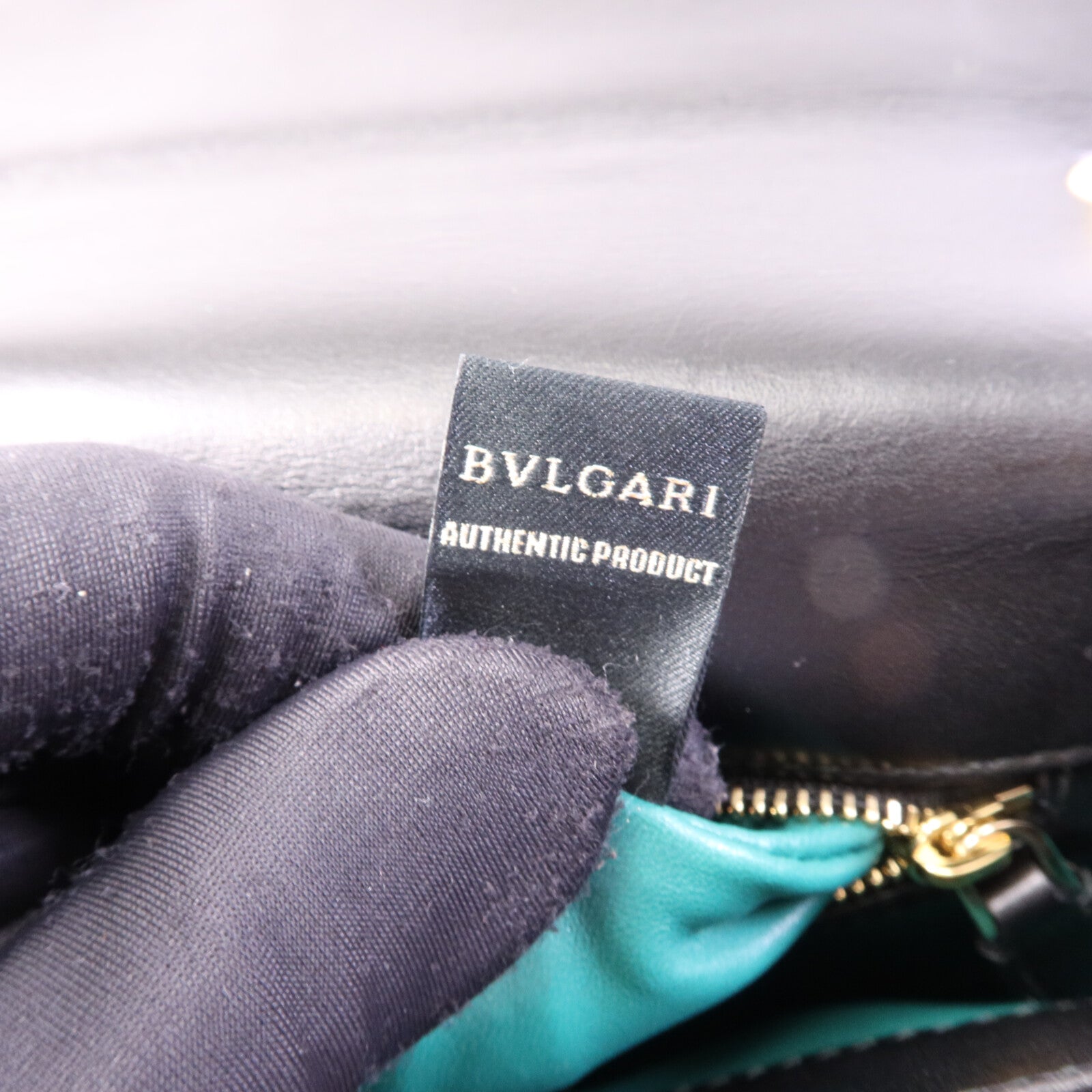 BVLGARI 牛皮皮革Serpenti Forever金扣鏈帶肩背袋