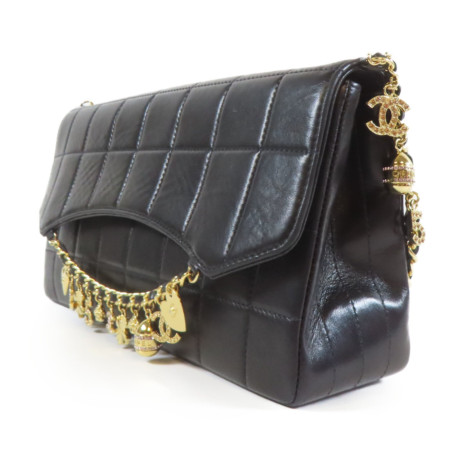 CHANEL 【激減優惠】牛皮皮革Chain Shoulder金扣肩背袋黑色