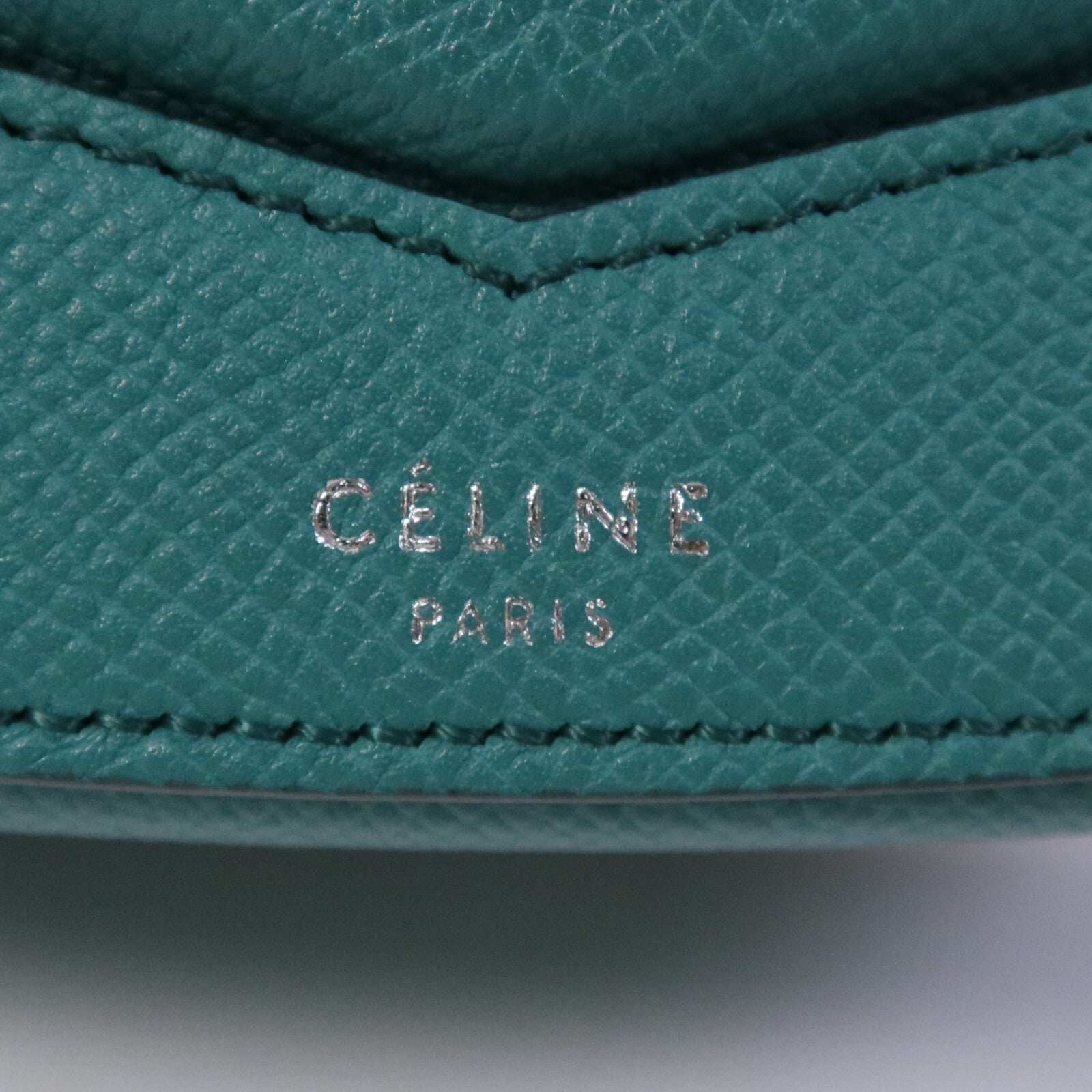 CELINE 牛皮皮革Trotteur銀扣肩背袋