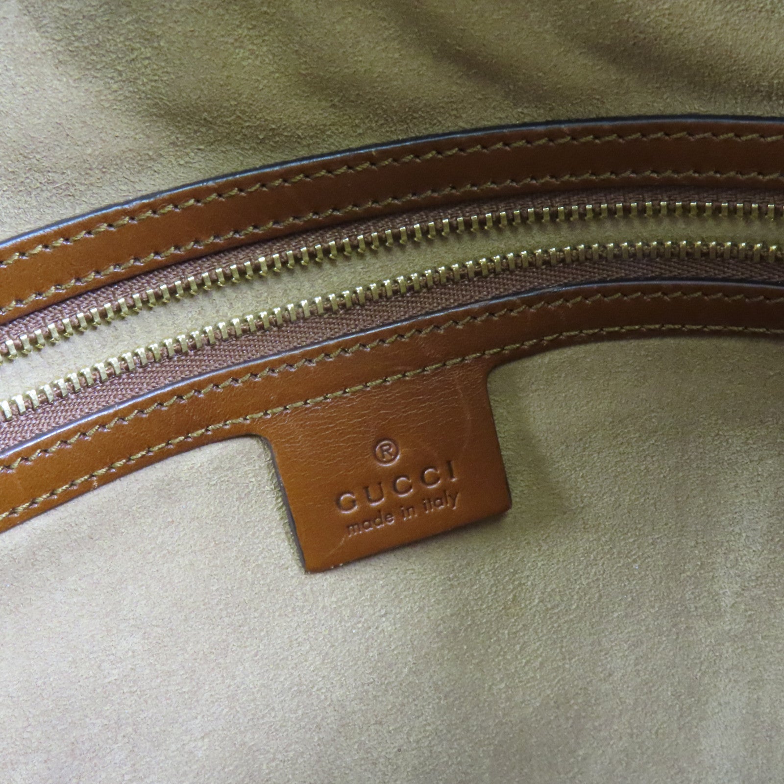 GUCCI 塗層帆布GG Supreme金扣肩背袋