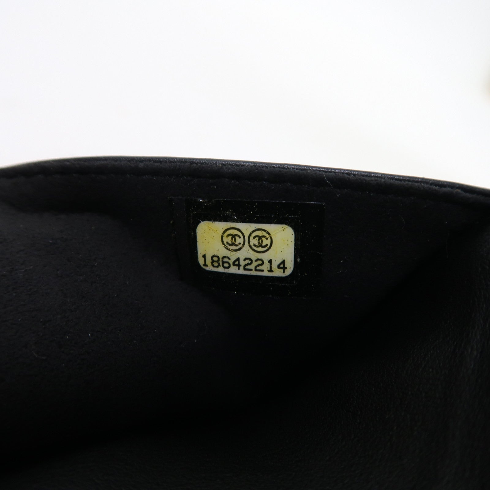 CHANEL 【激減優惠】漆皮皮革Wallet On Chain銀扣鏈帶肩背袋黑色