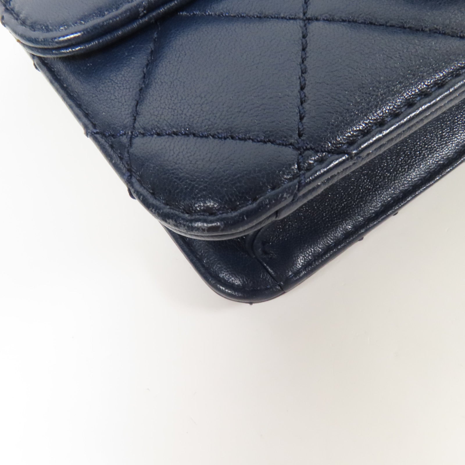 CHANEL 牛皮皮革Shoulder Bag金扣肩背袋