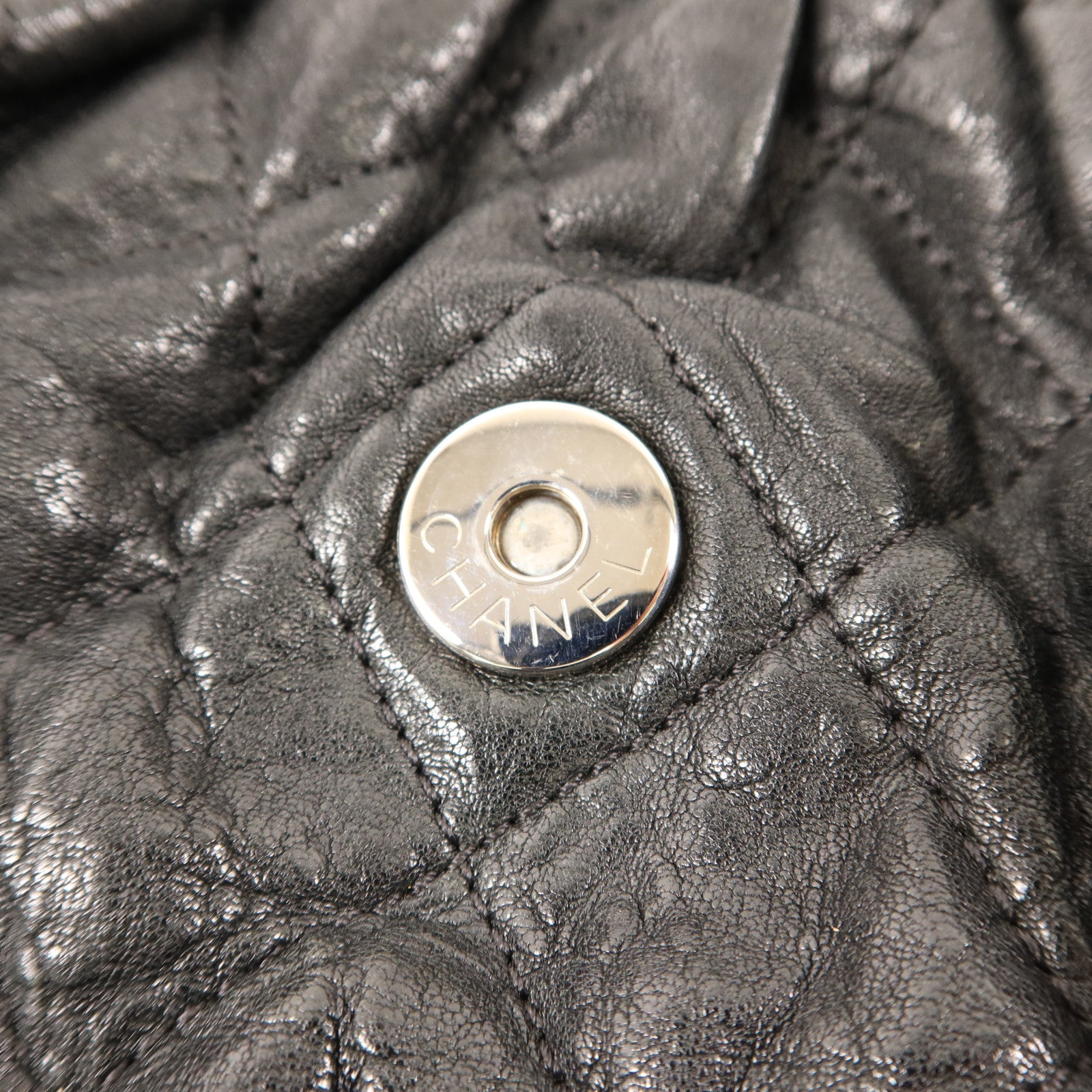 CHANEL 牛皮皮革Matelasse Chain Around Shoulder Bag銀扣鏈帶肩背袋