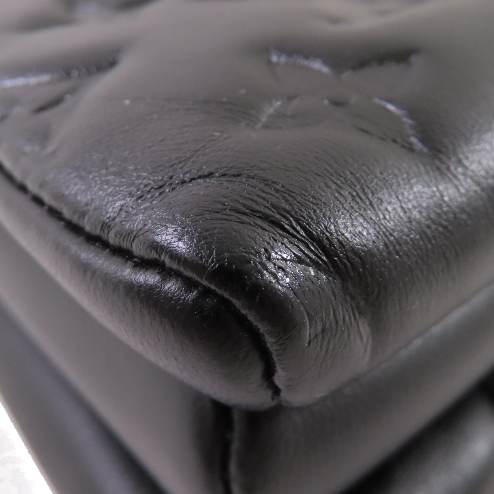 LOUIS VUITTON 【激減優惠】Monogram Embossed Coussin PM 2Way Shoulder Bag金扣手挽肩背兩用 袋黑色