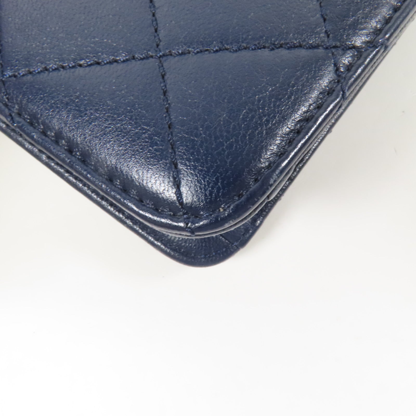 CHANEL 牛皮皮革Shoulder Bag金扣肩背袋