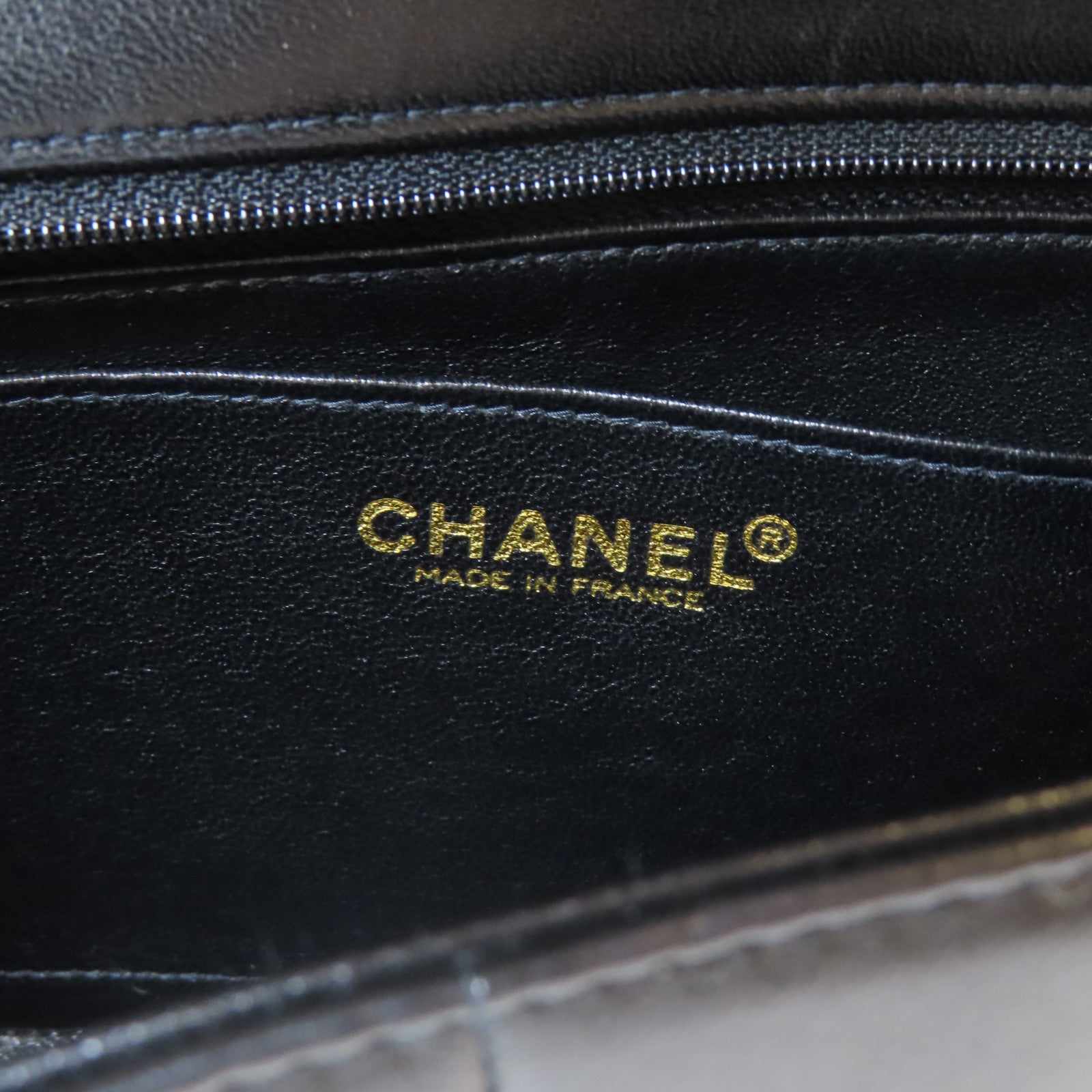 CHANEL 【激減優惠】牛皮皮革Chain Shoulder金扣肩背袋黑色