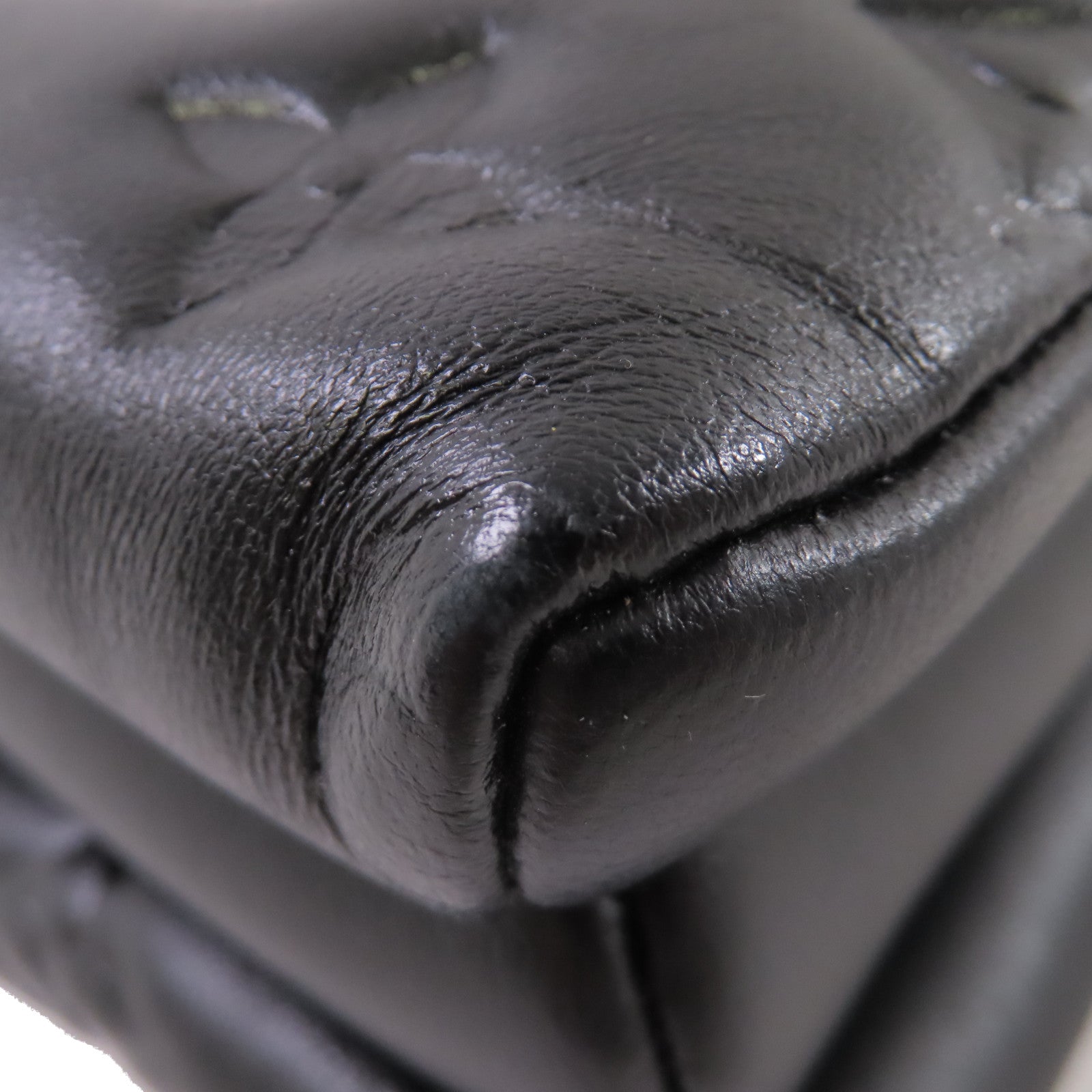 LOUIS VUITTON 【激減優惠】Monogram Embossed Coussin PM 2Way Shoulder Bag金扣手挽肩背兩用 袋黑色