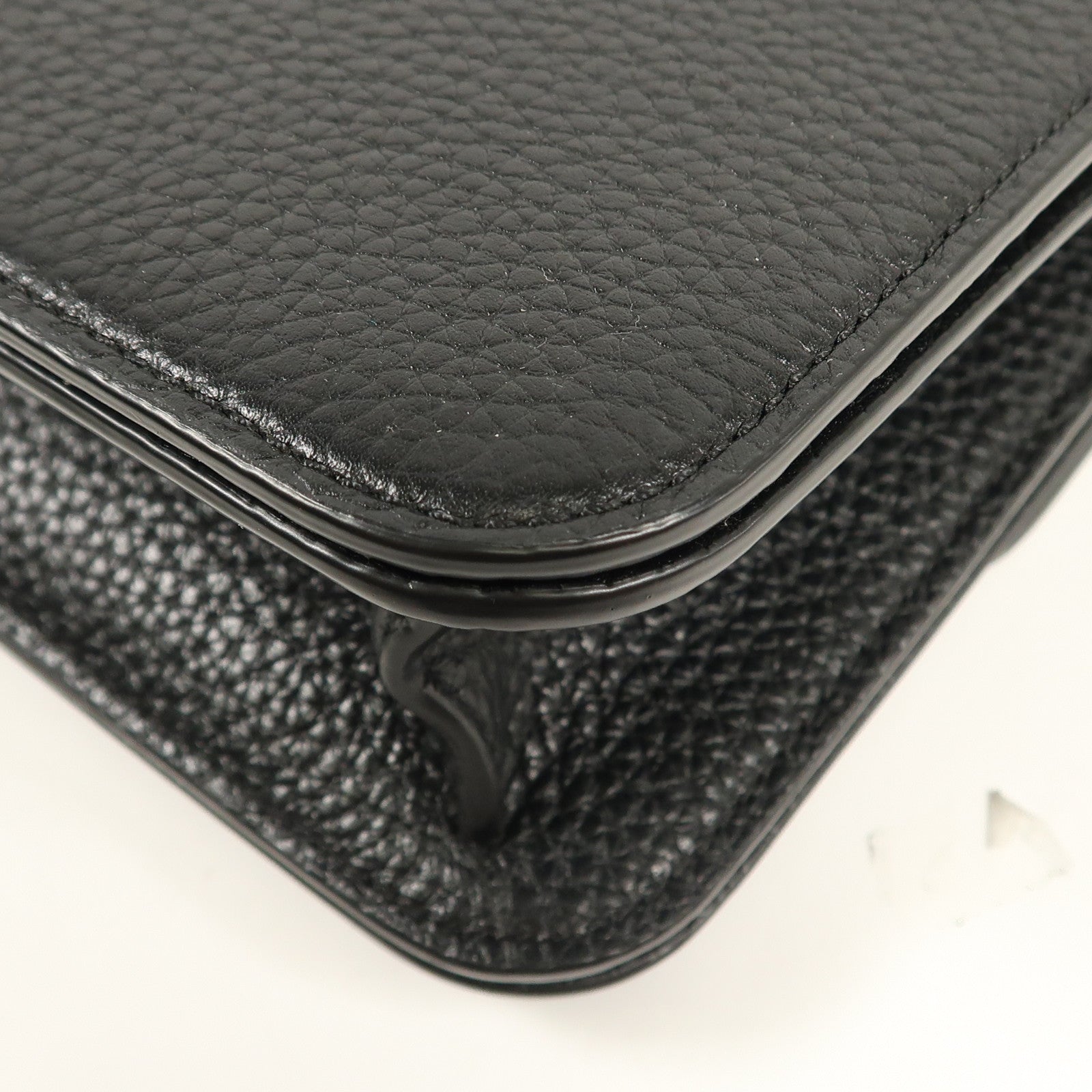 COACH 牛皮皮革Shoulder Bag金扣肩背袋