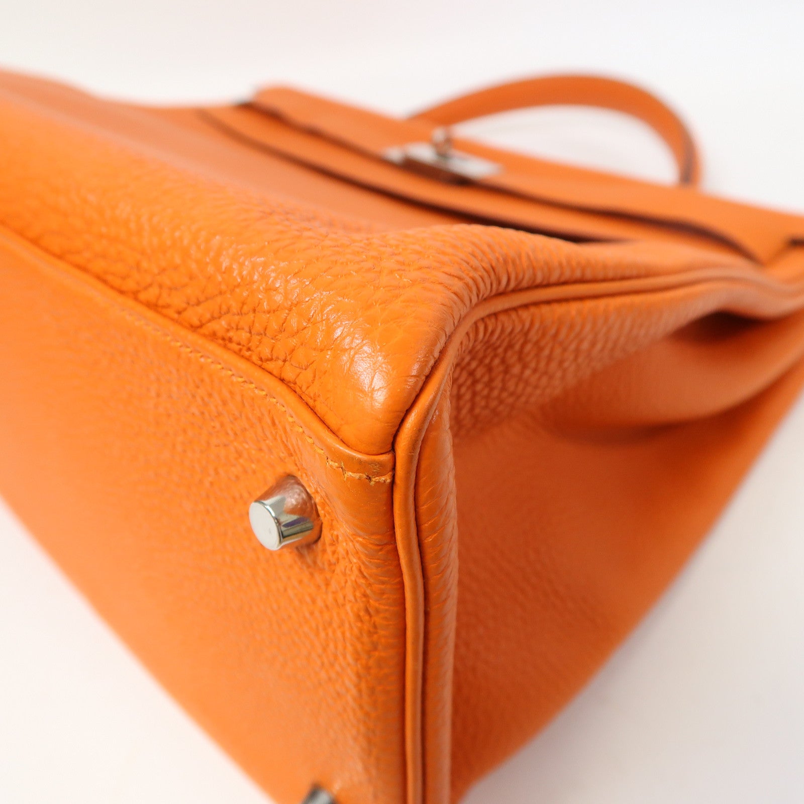 HERMES Togo Leather Kelly 40 Silver Buckle Hand Bag Orange