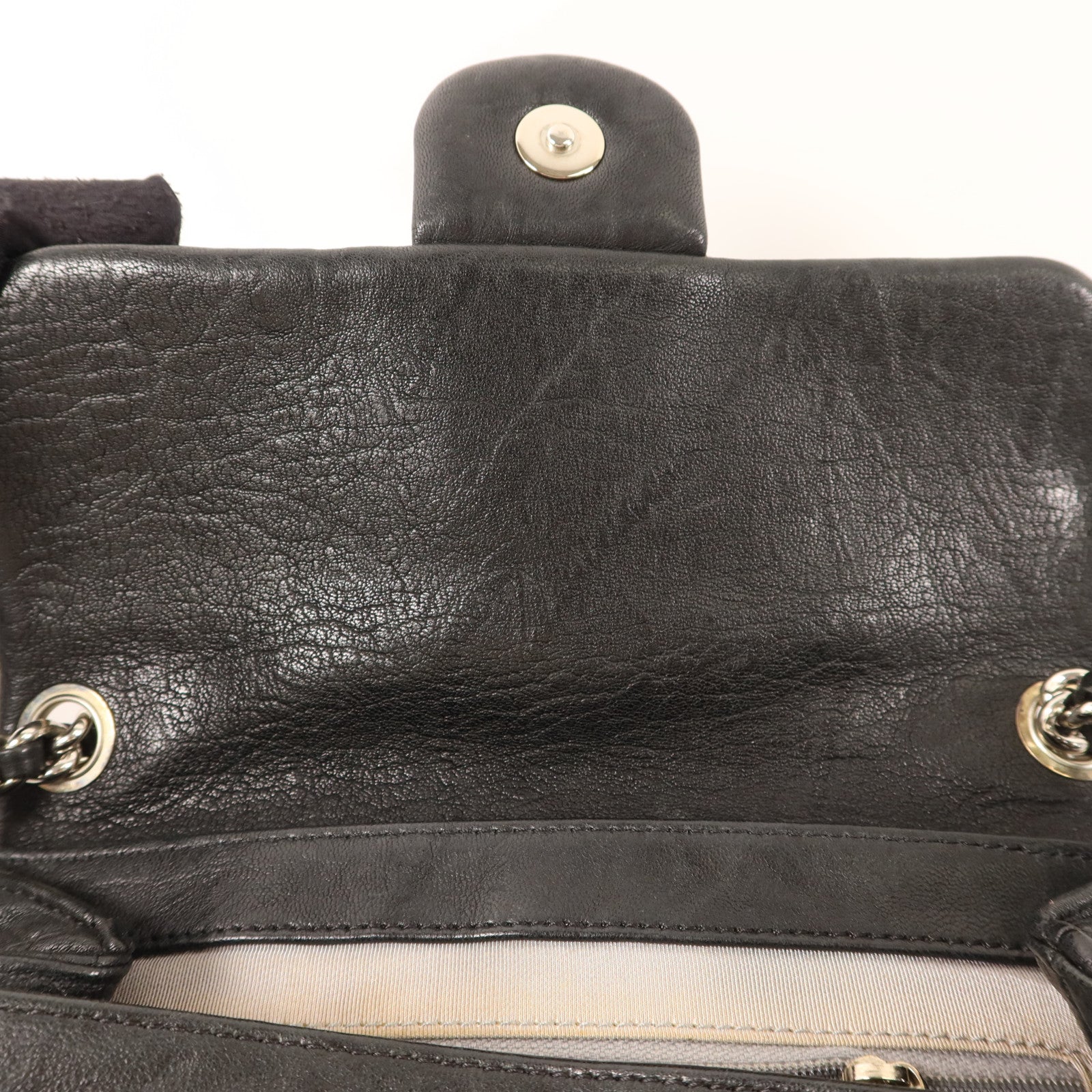 CHANEL 牛皮皮革Matelasse Chain Around Shoulder Bag銀扣鏈帶肩背袋