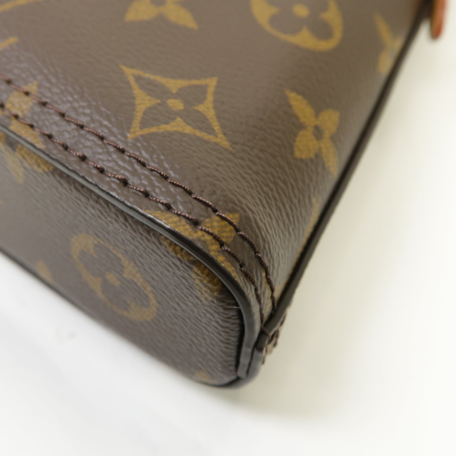 LOUIS VUITTON 【激減優惠】Monogram Moon Alma金扣手挽肩背兩用袋啡色