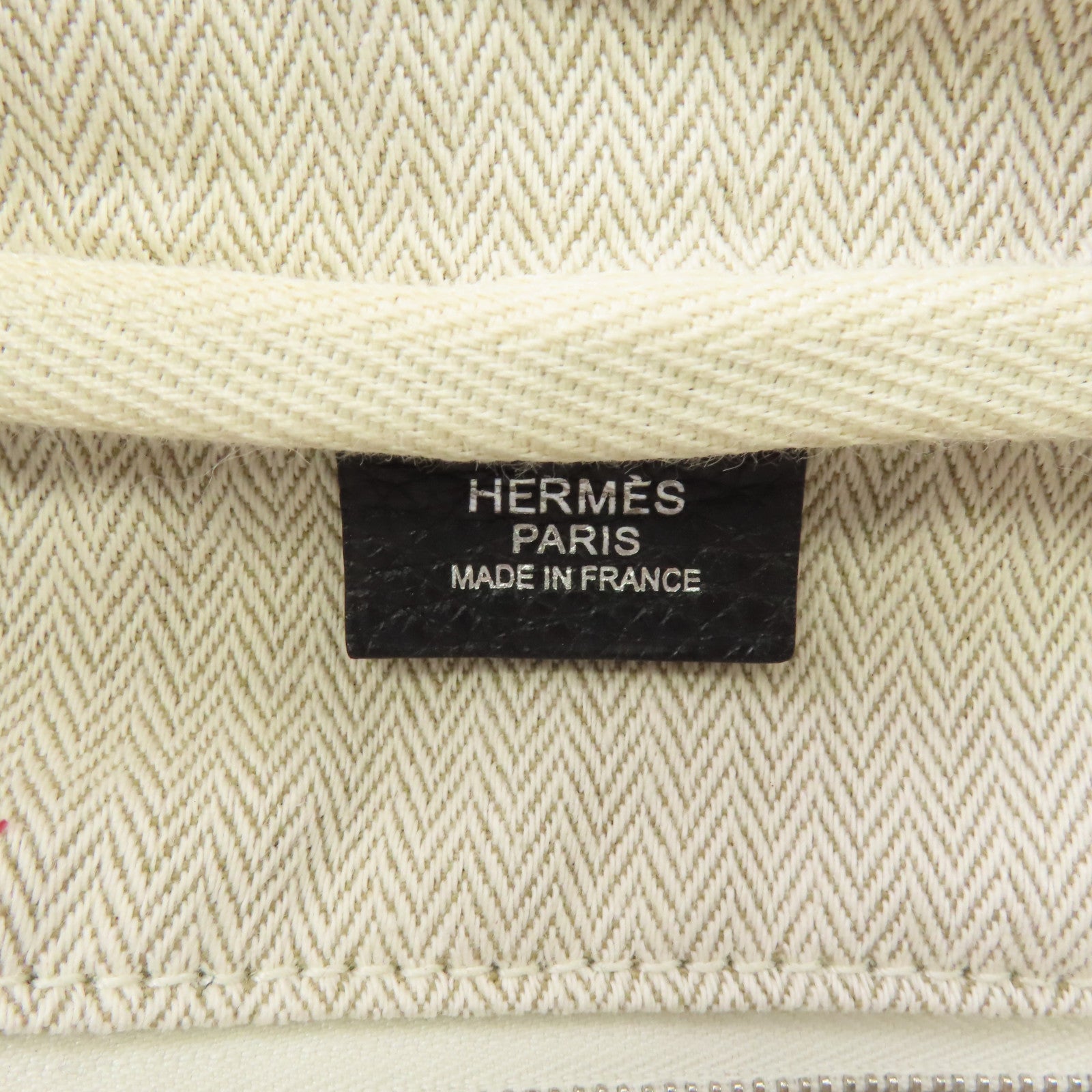 HERMES Clemence皮革Victoria 35銀扣手挽袋Noir/黑色