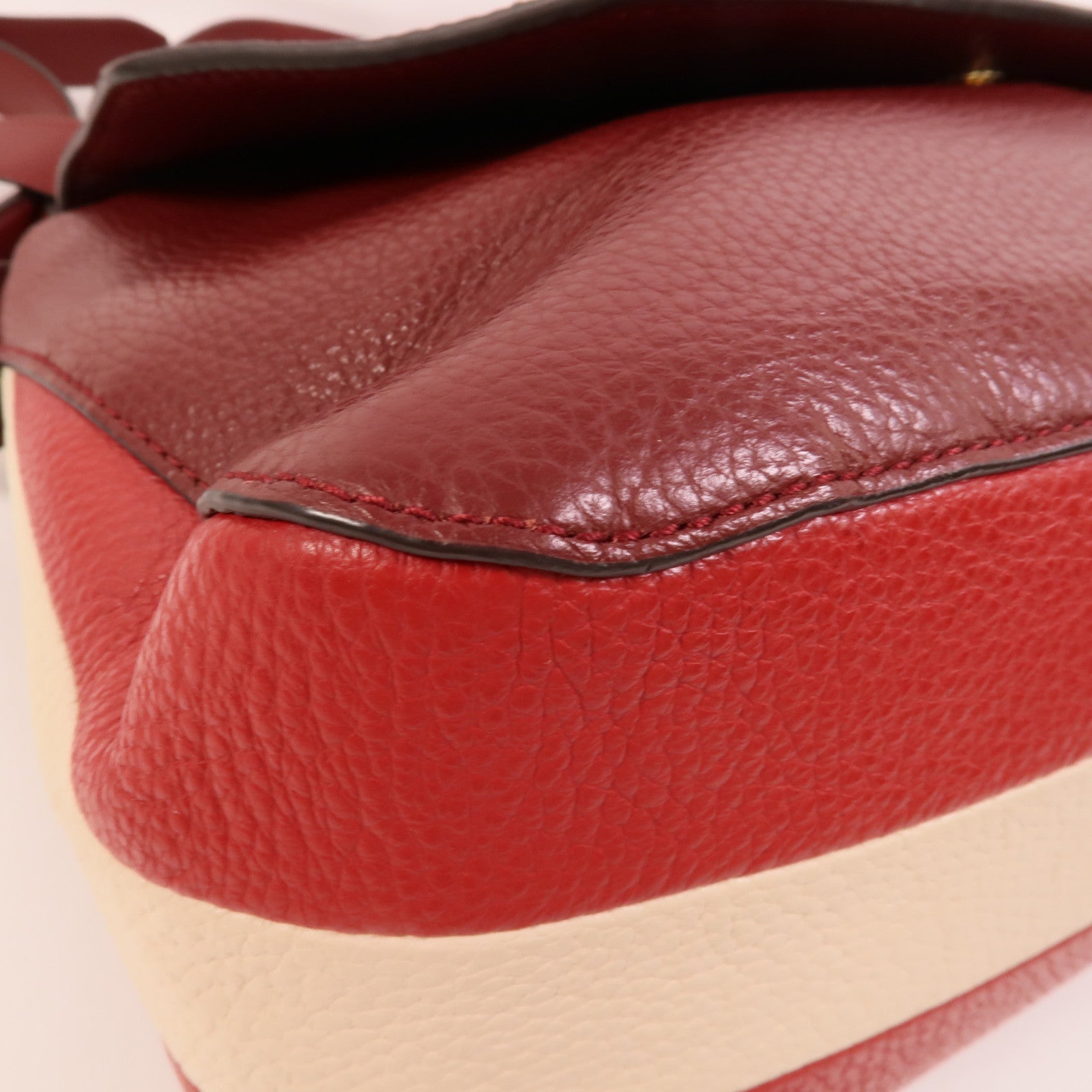BALLY 牛皮皮革Shoulder Bag肩背袋