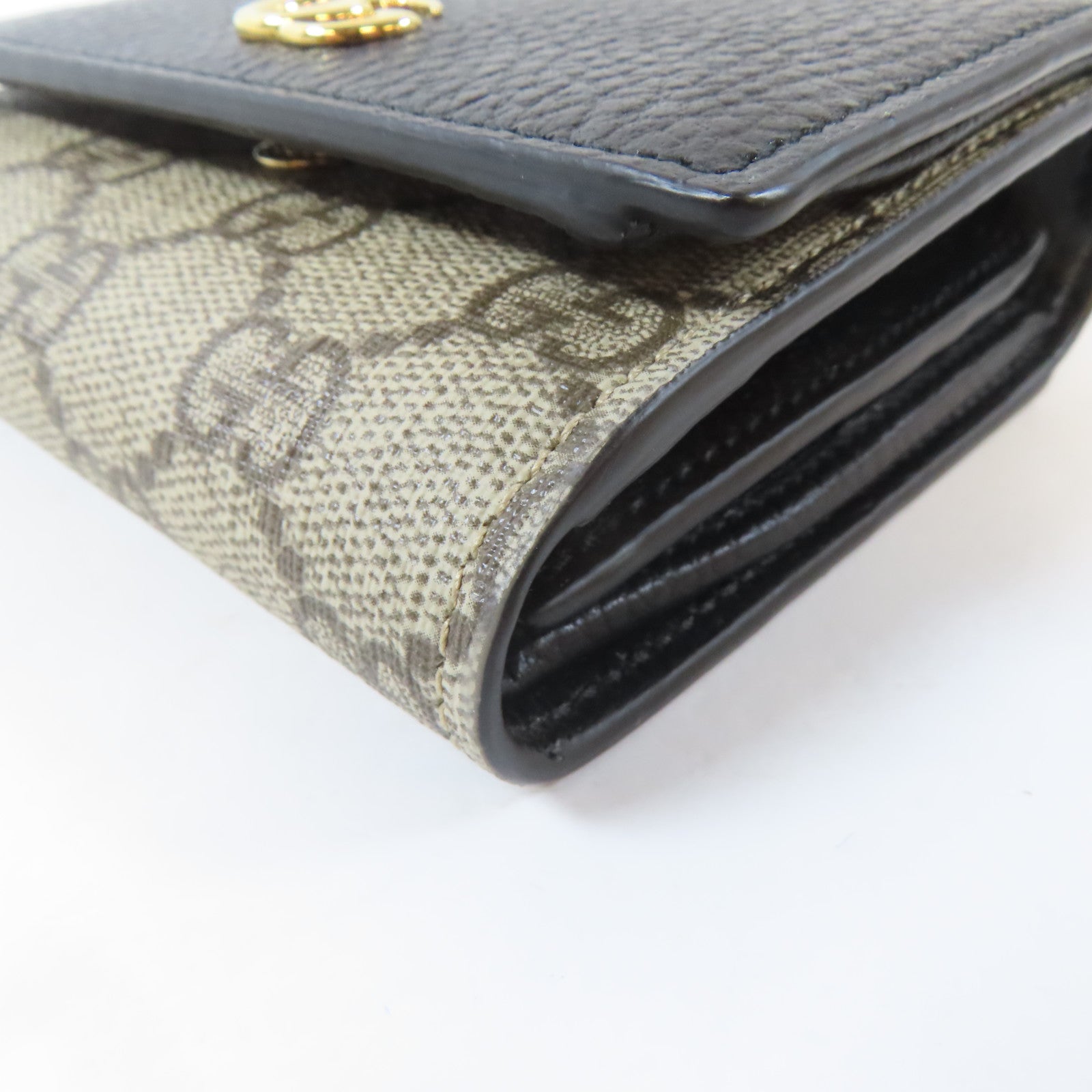 GUCCI 塗層帆布GG Marmont Medium Wallet金扣錢包黑色/啡色