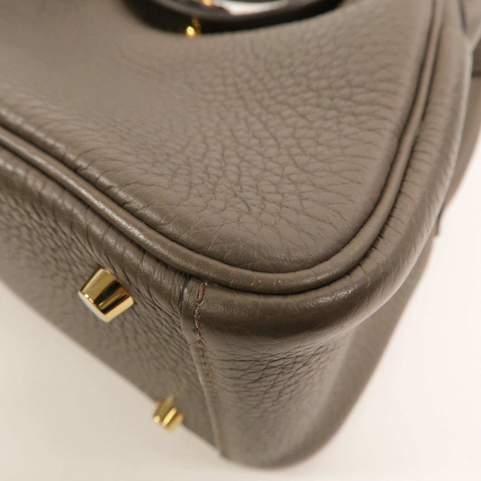 HERMES Clemence皮革Mini Lindy金扣手挽肩背兩用袋Etain