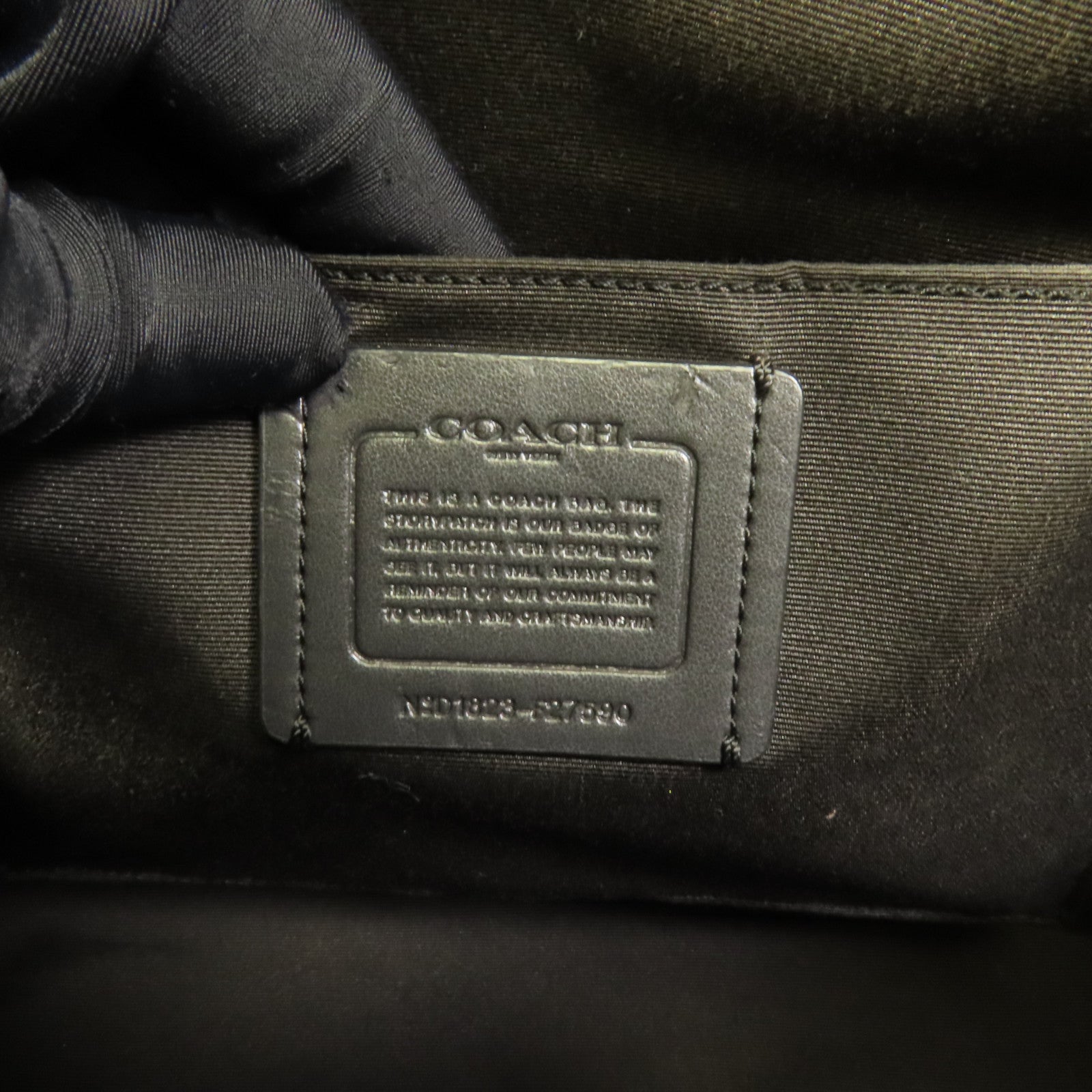 COACH 牛皮皮革Handbag金扣手挽袋