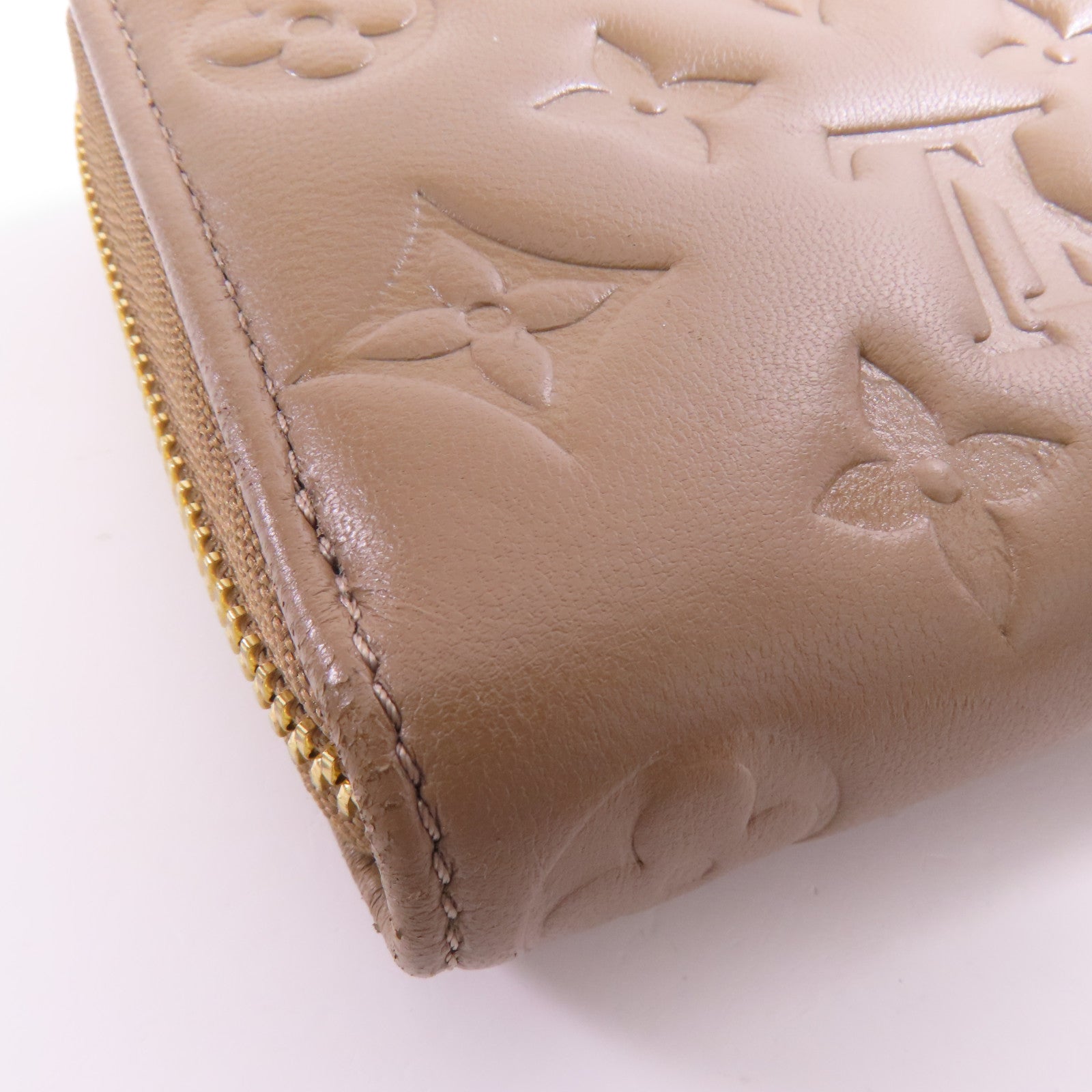 LOUIS VUITTON Monogram Coussin Zipper Long Wallet金扣長錢包