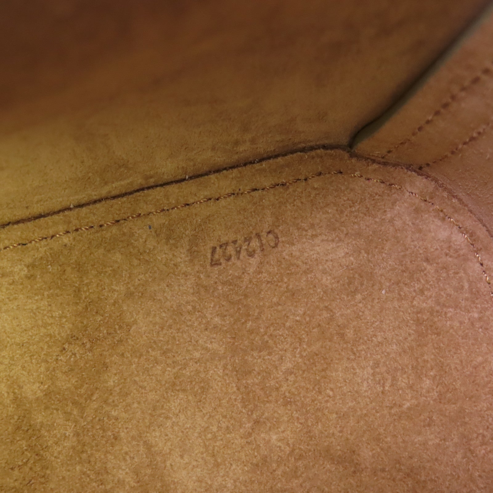LOEWE 牛皮皮革Pebble Bucket Mini金扣手挽肩背兩用袋