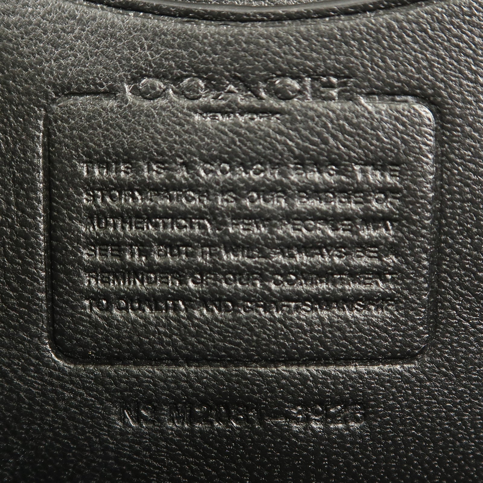 COACH 牛皮皮革Shoulder Bag金扣肩背袋