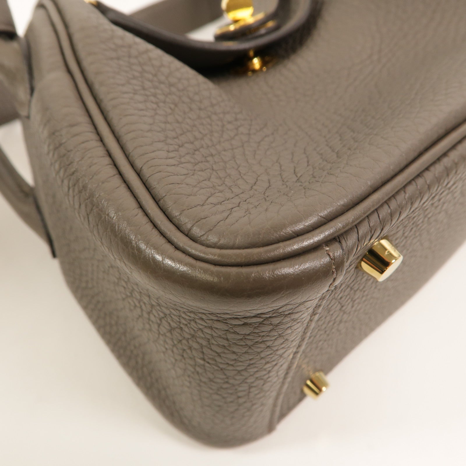 HERMES Clemence皮革Mini Lindy金扣手挽肩背兩用袋Etain