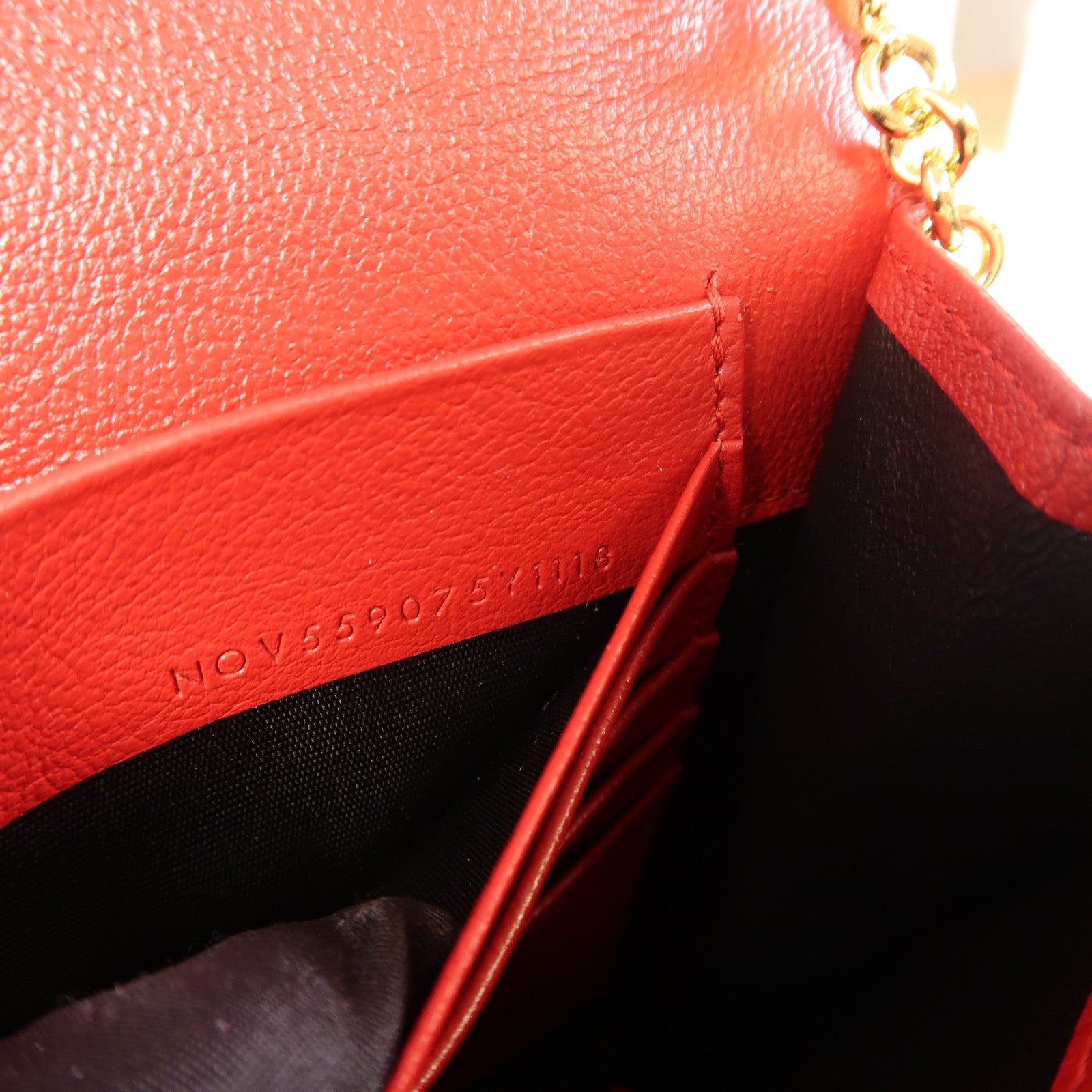 YVES SAINT LAURENT 牛皮皮革Belle De Jour Wallet On Chain金扣鏈帶肩背袋