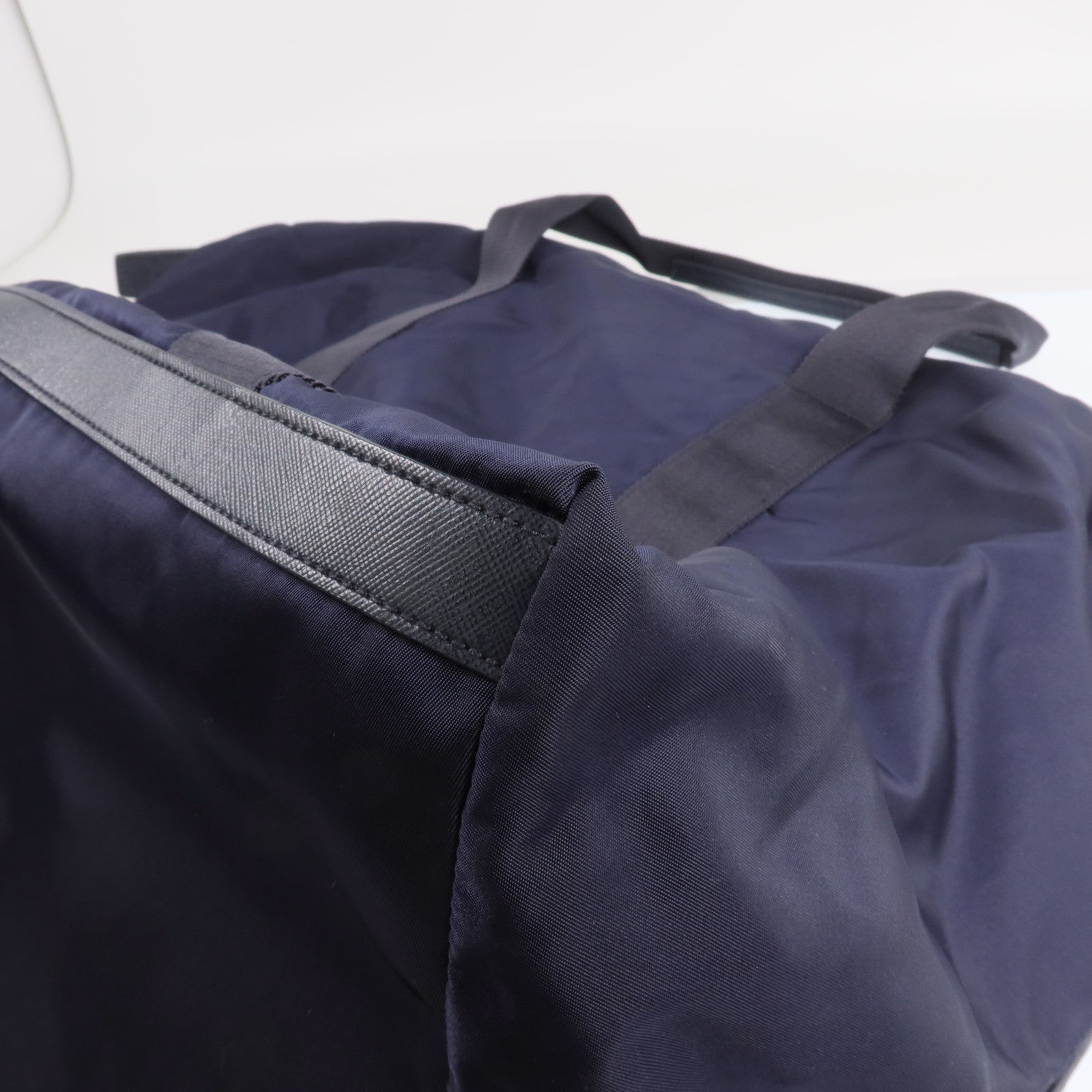 PRADA 尼龍Sholder Bag銀扣肩背袋