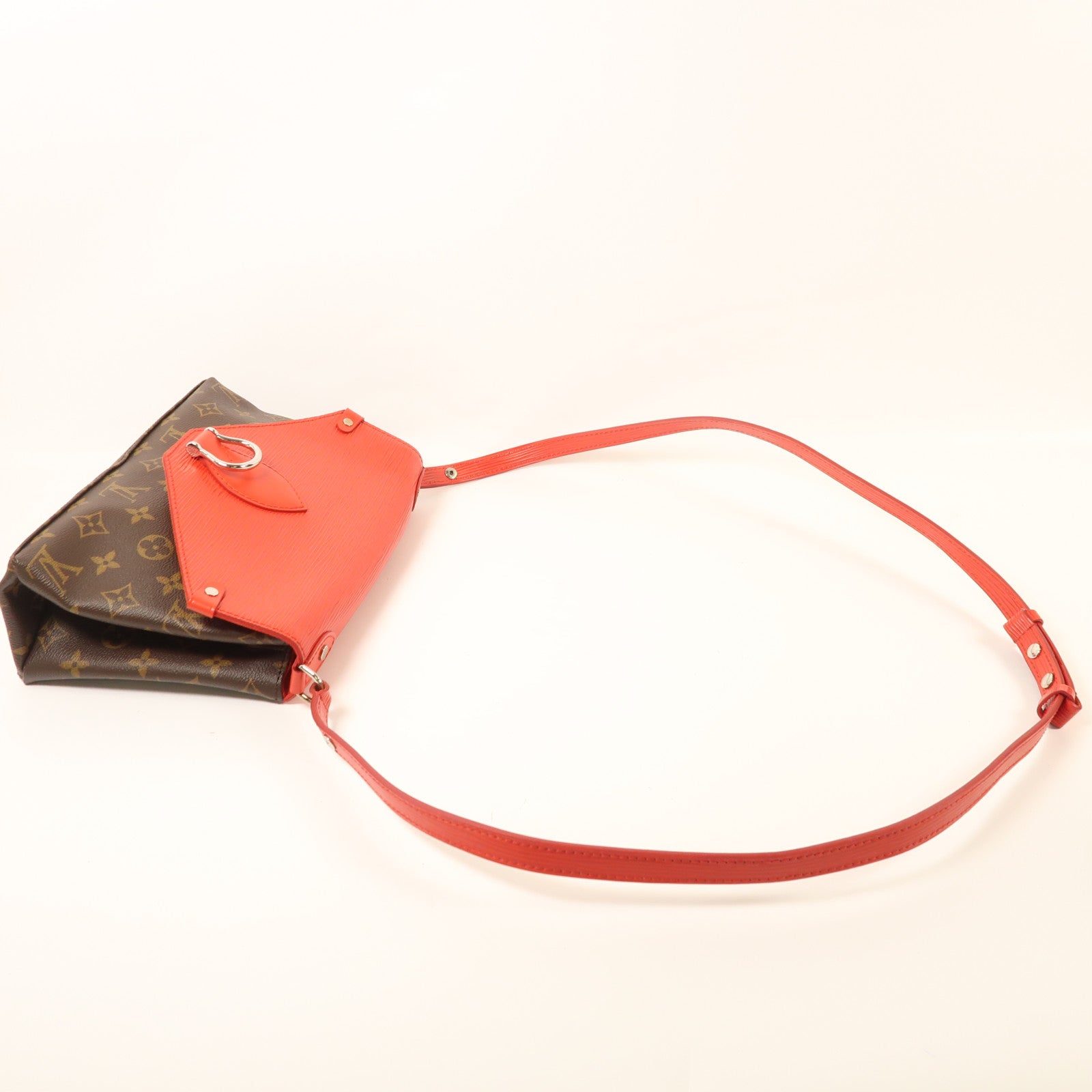 LOUIS VUITTON Monogram/Epi Saint Michel銀扣肩背袋