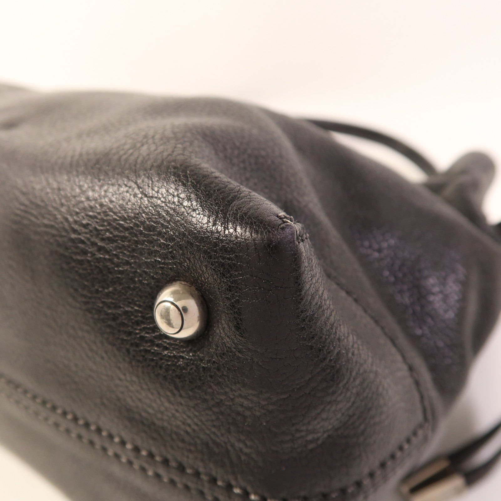 TOD'S 牛皮皮革Shoulder Bag銀扣肩背袋