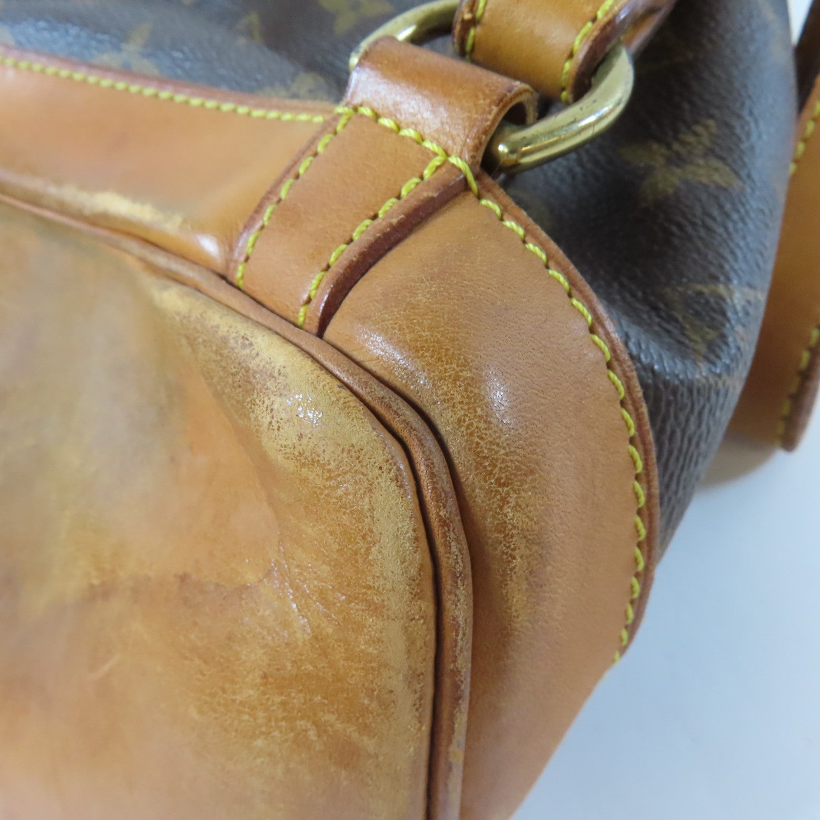 LOUIS VUITTON 【激減優惠】Monogram Montsouris MM金扣背包啡色