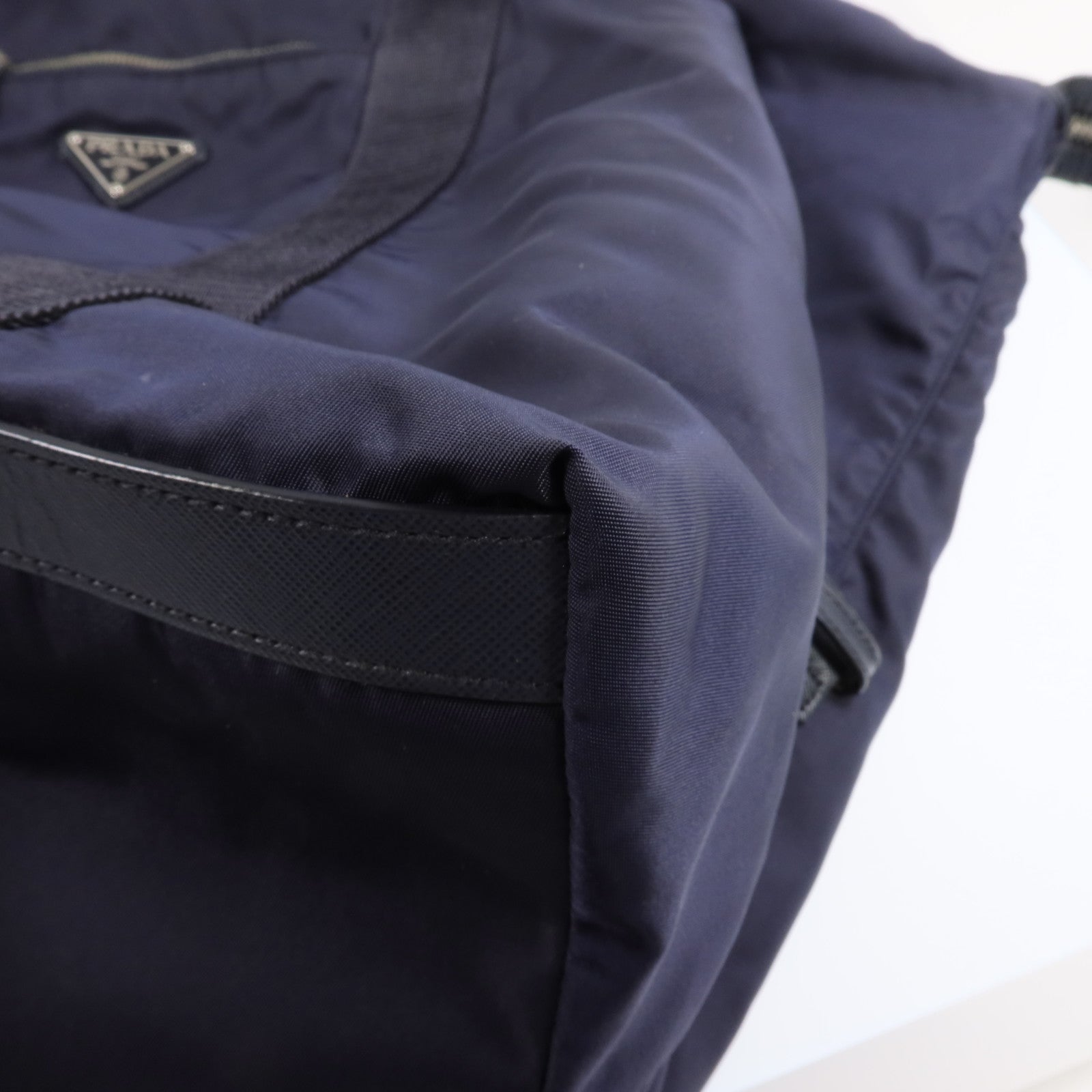 PRADA 尼龍Sholder Bag銀扣肩背袋