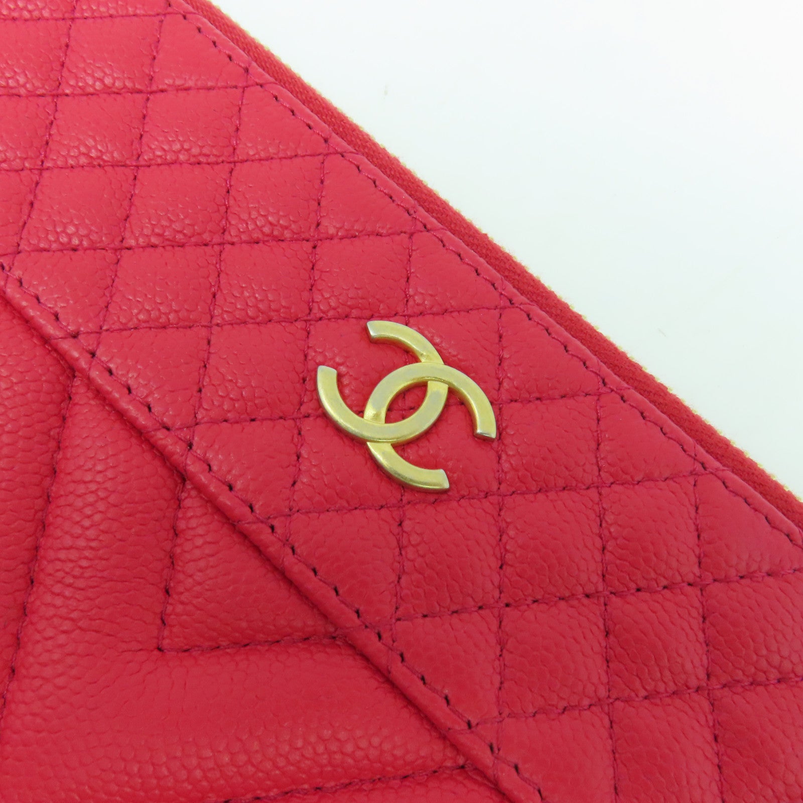 CHANEL 【清倉大減價】菱格/斜紋牛皮皮革Clutch金扣手拿包紅色