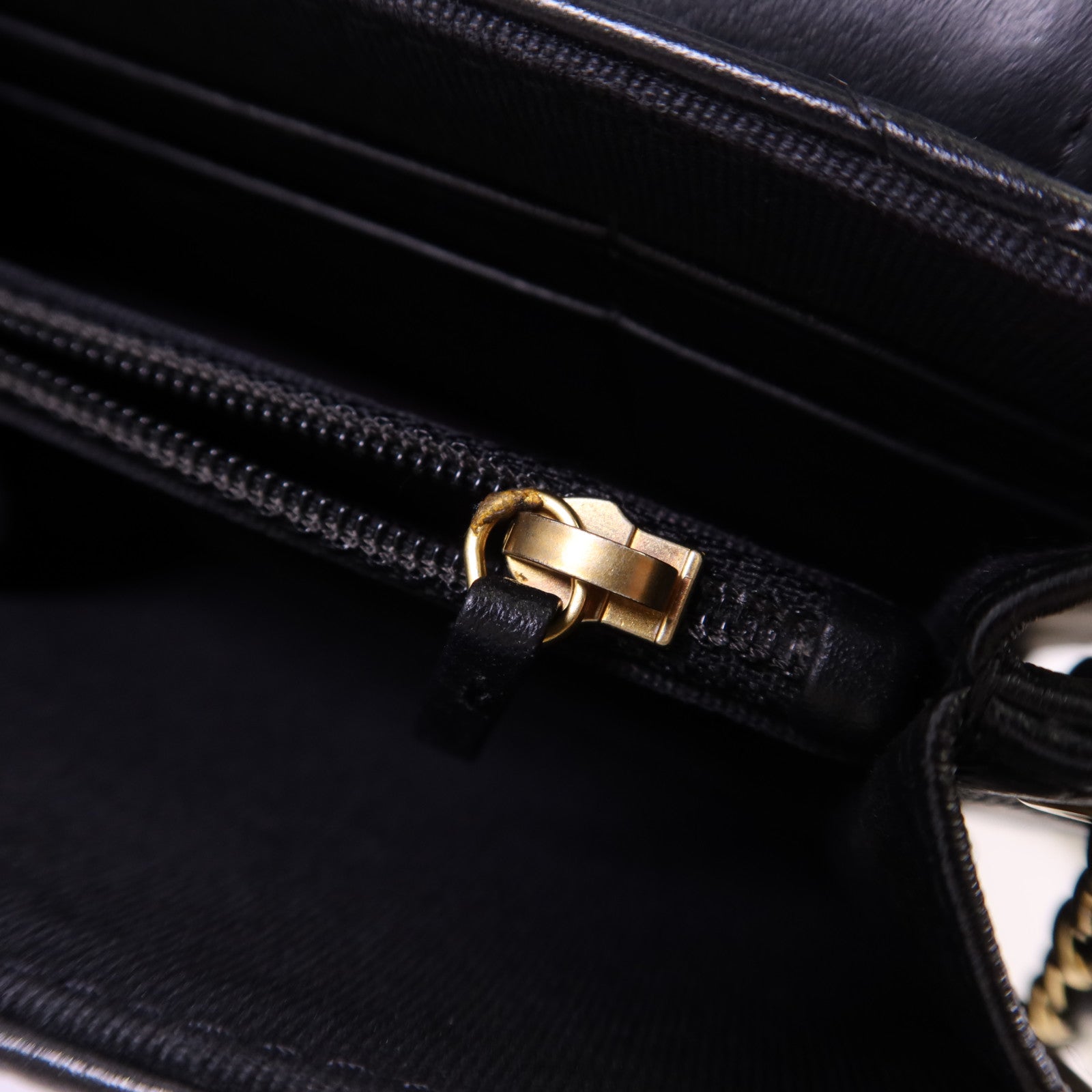 CHANEL 羊皮皮革Chain Shoulder Bag金扣鏈帶肩背袋