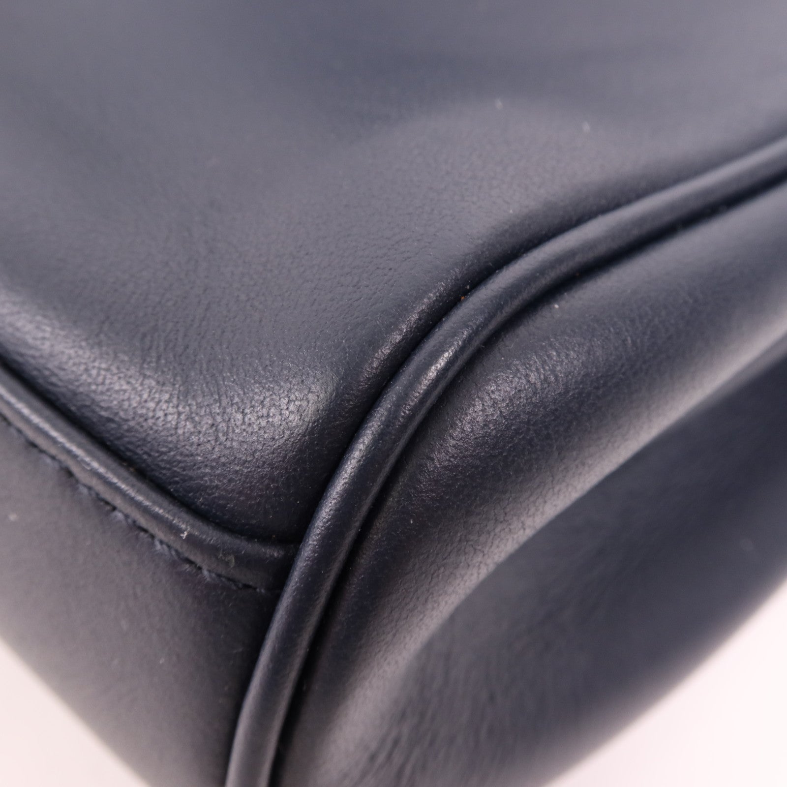 CELINE 羊皮皮革Soft 16金扣肩背袋