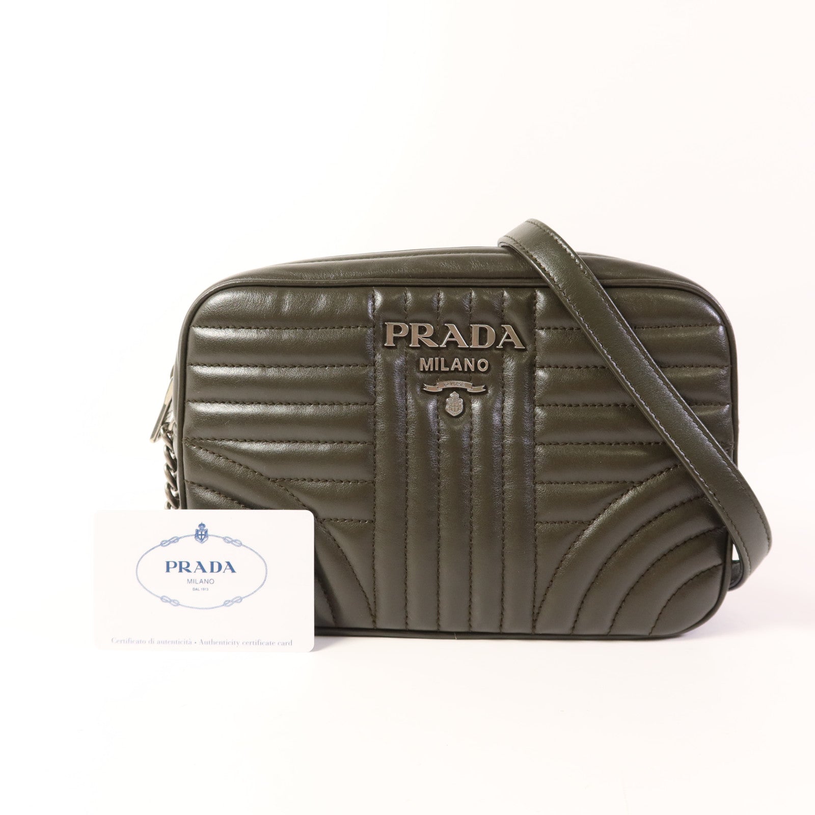 PRADA 牛皮皮革Shoulder Bag銀扣肩背袋