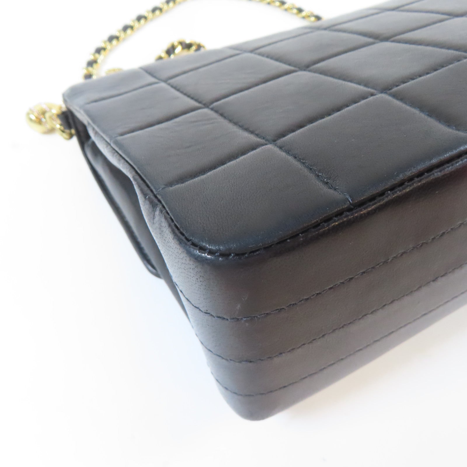 CHANEL 【激減優惠】牛皮皮革Chain Shoulder金扣肩背袋黑色