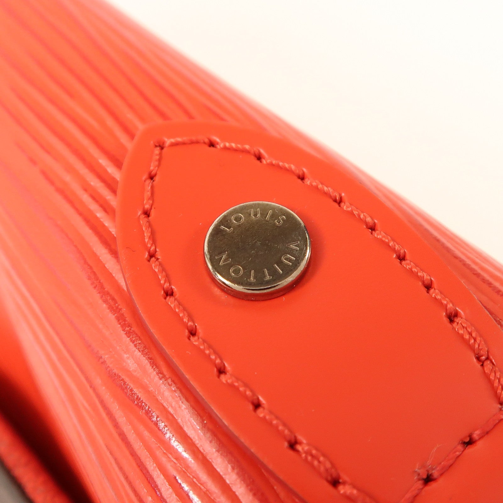 LOUIS VUITTON Monogram/Epi Saint Michel銀扣肩背袋