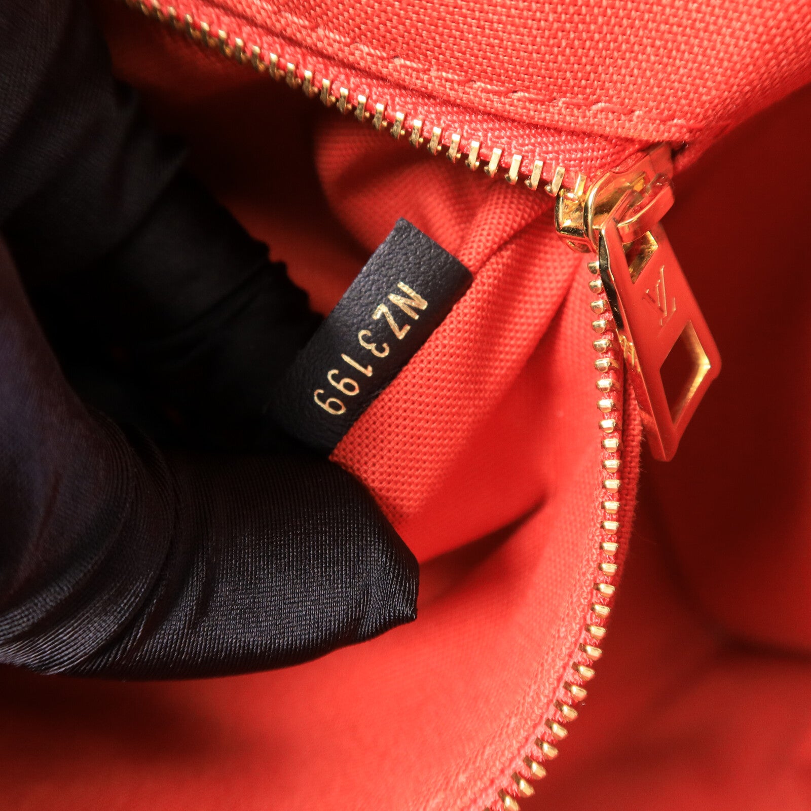 LOUIS VUITTON Monogram Giant OnTheGo GM金扣手挽肩背兩用袋