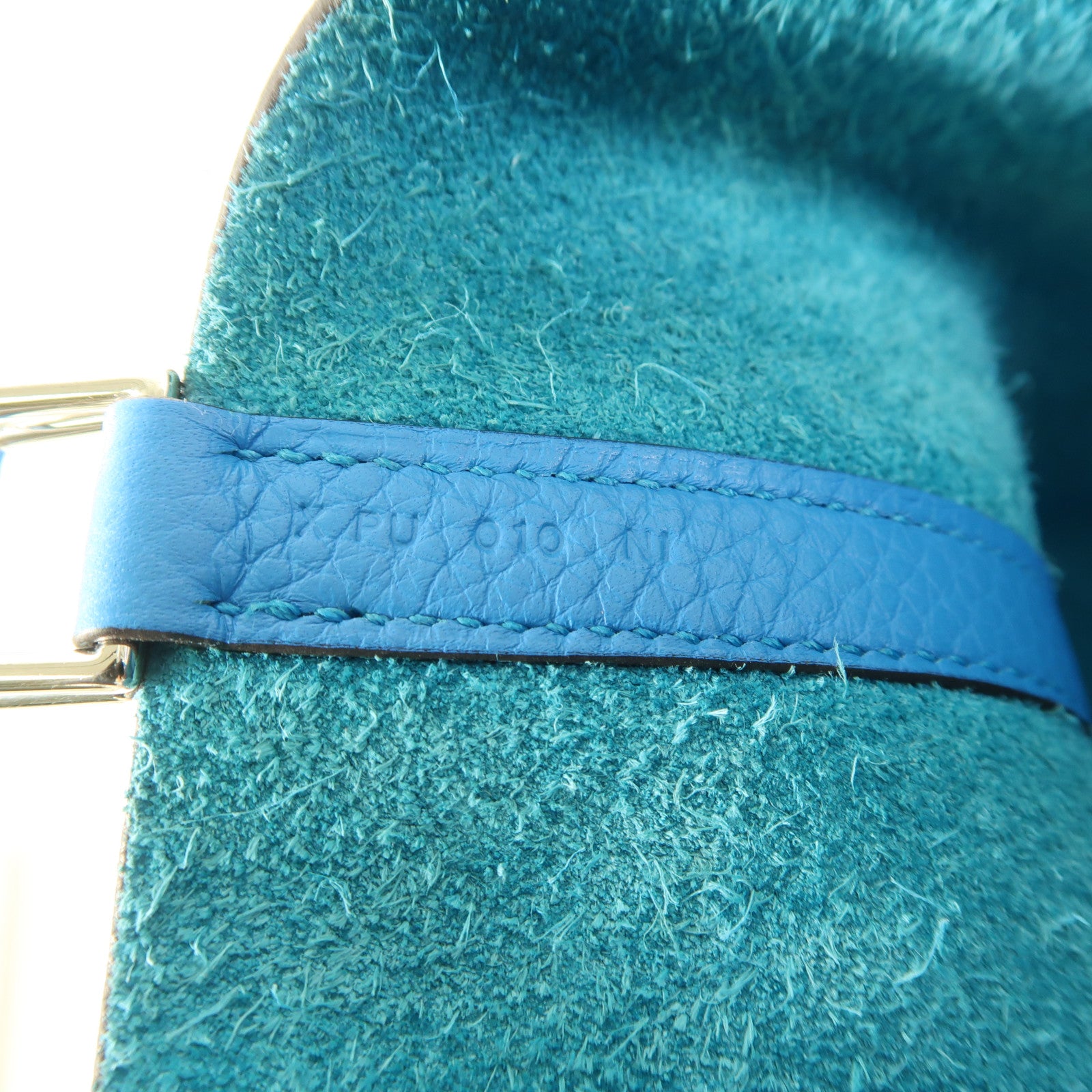 HERMES Clemence皮革Picotin MM銀扣肩背袋Bleu Zanzibar