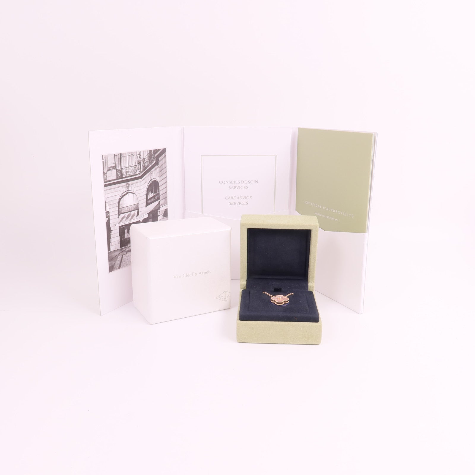 Van Cleef & Arpels 18K玫瑰金Vintage Alhambra Pendant珍珠母貝/鑽石項鍊