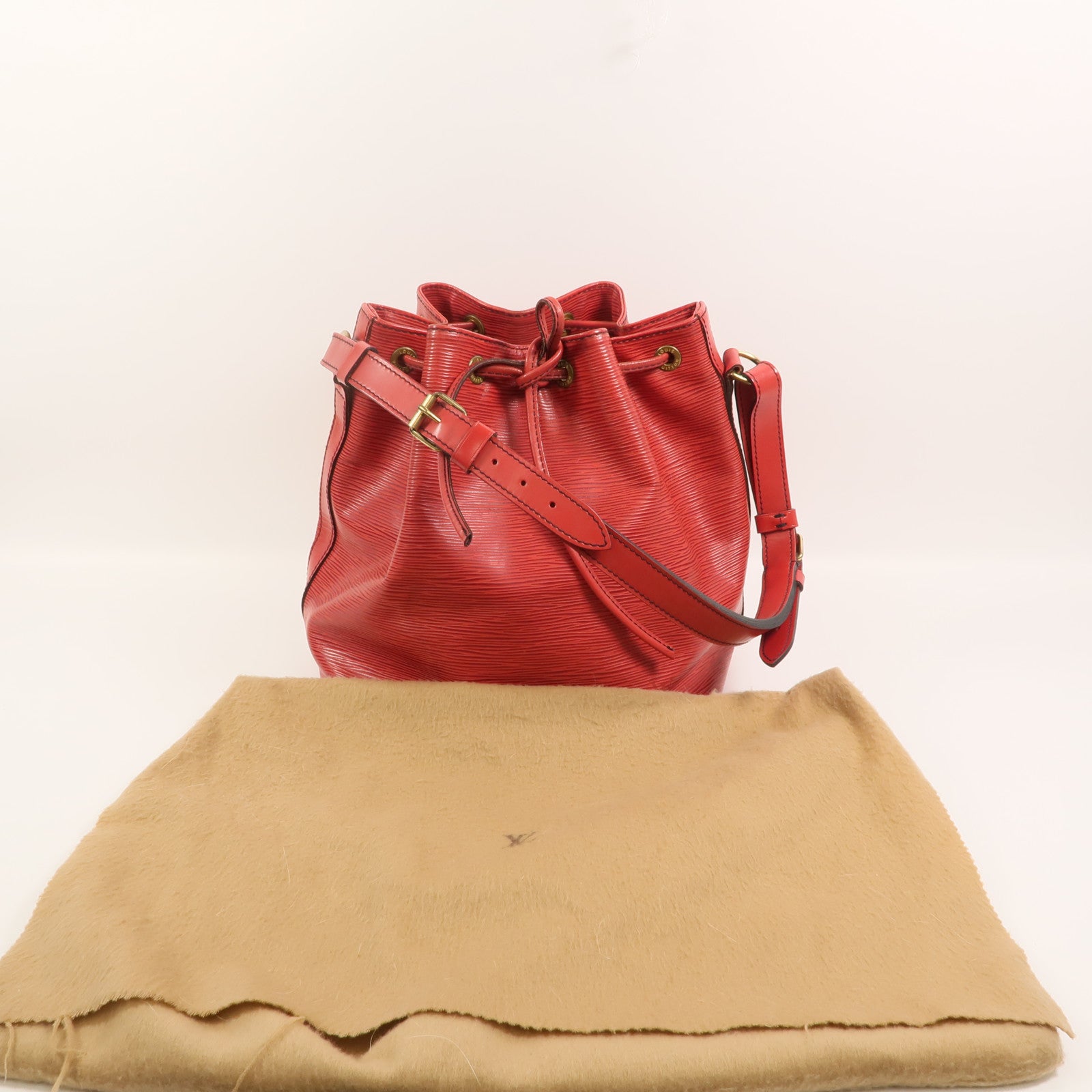 LOUIS VUITTON Epi Petit Noe肩背袋紅色