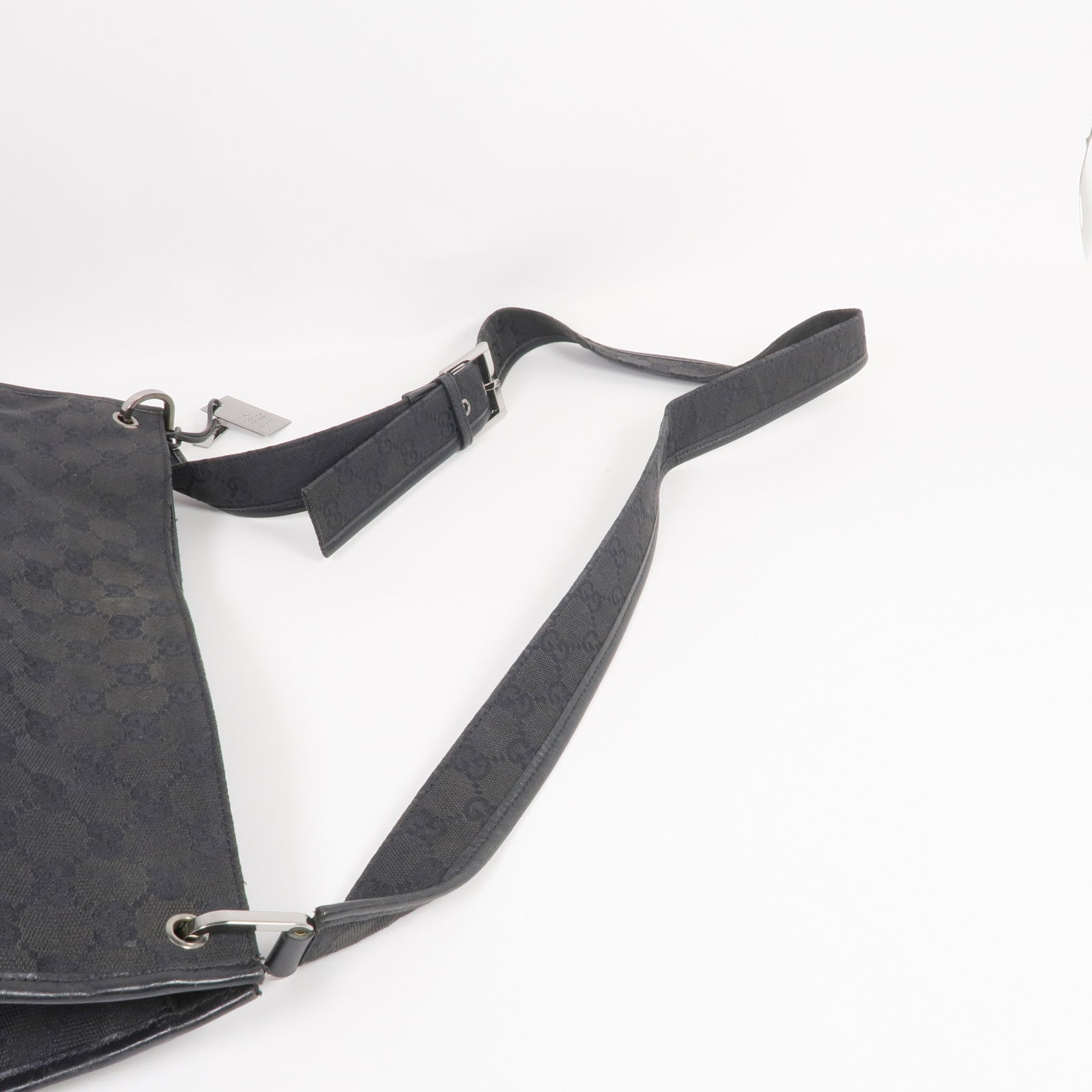 GUCCI 帆布Shoulder Bag銀扣肩背袋