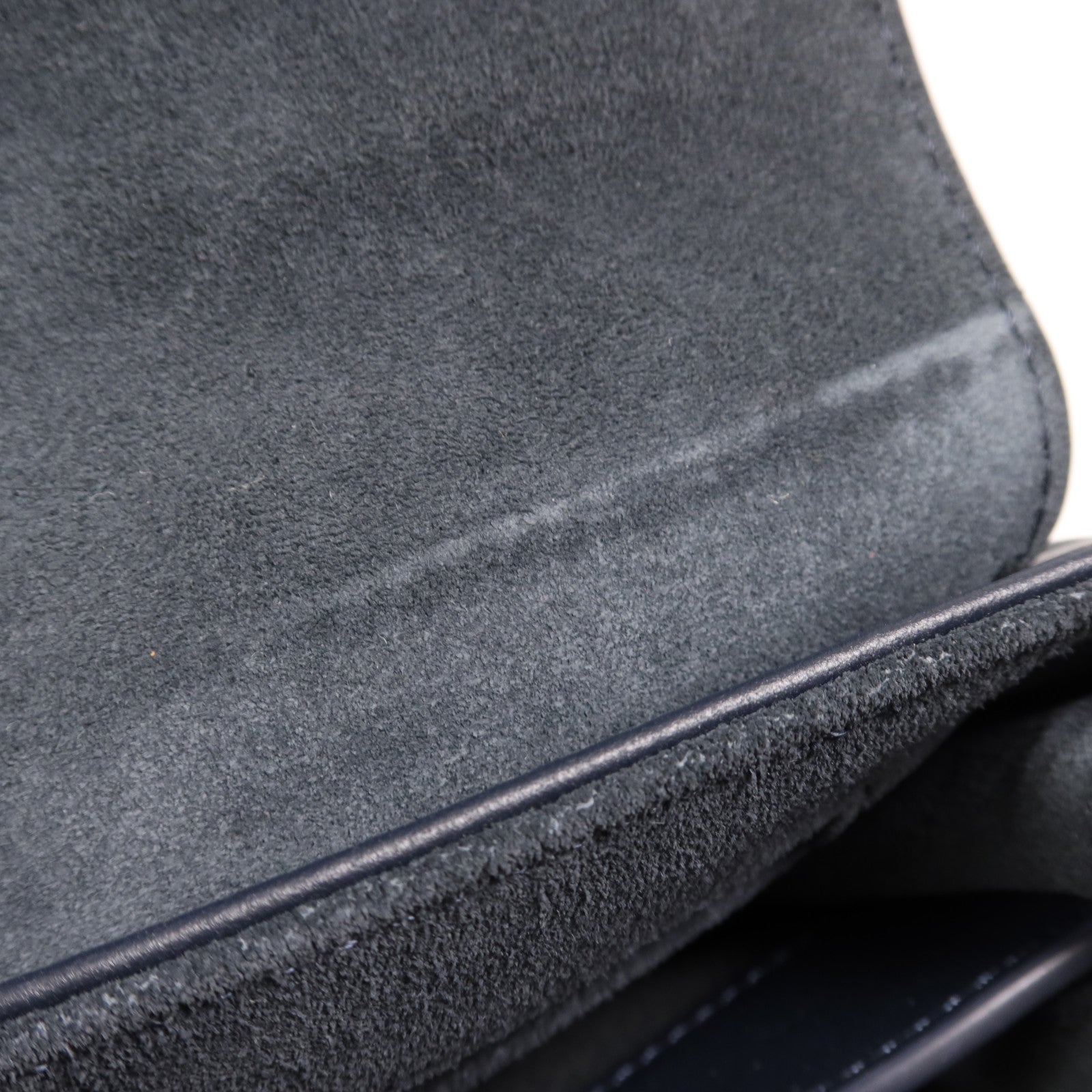 CELINE 羊皮皮革Soft 16金扣肩背袋