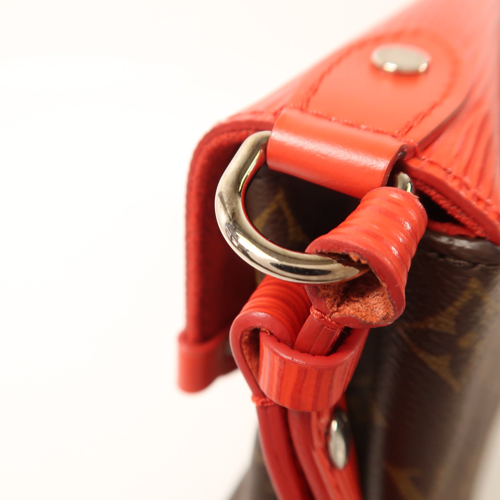 LOUIS VUITTON Monogram/Epi Saint Michel銀扣肩背袋