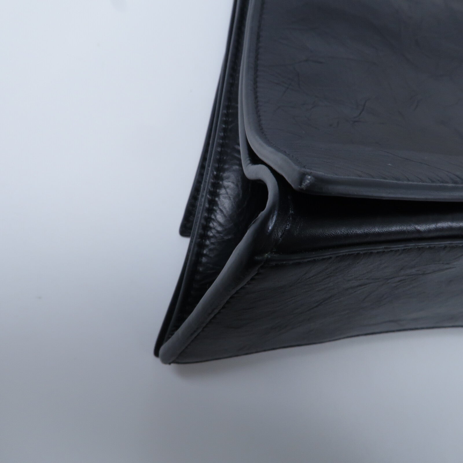 BALENCIAGA 牛皮皮革Crush Mrdium鏈帶肩背袋