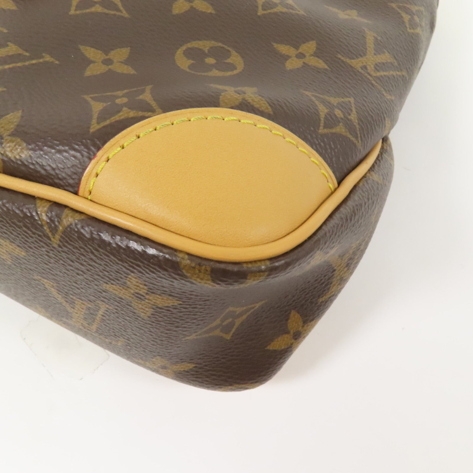 LOUIS VUITTON Monogram Odeon PM金扣手挽袋