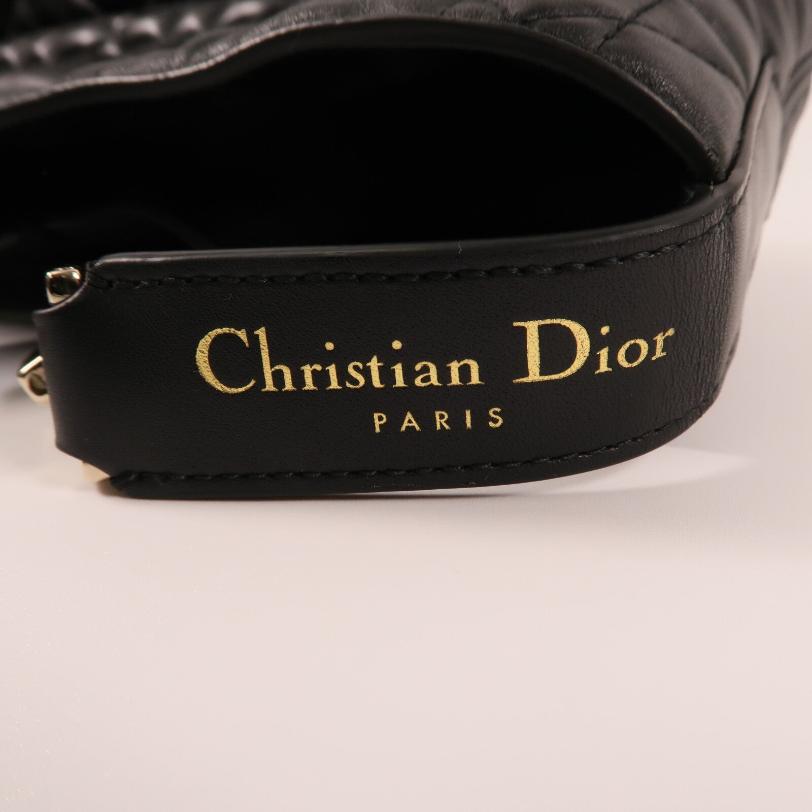 Dior 羊皮皮革Toujours Medium金扣手挽袋