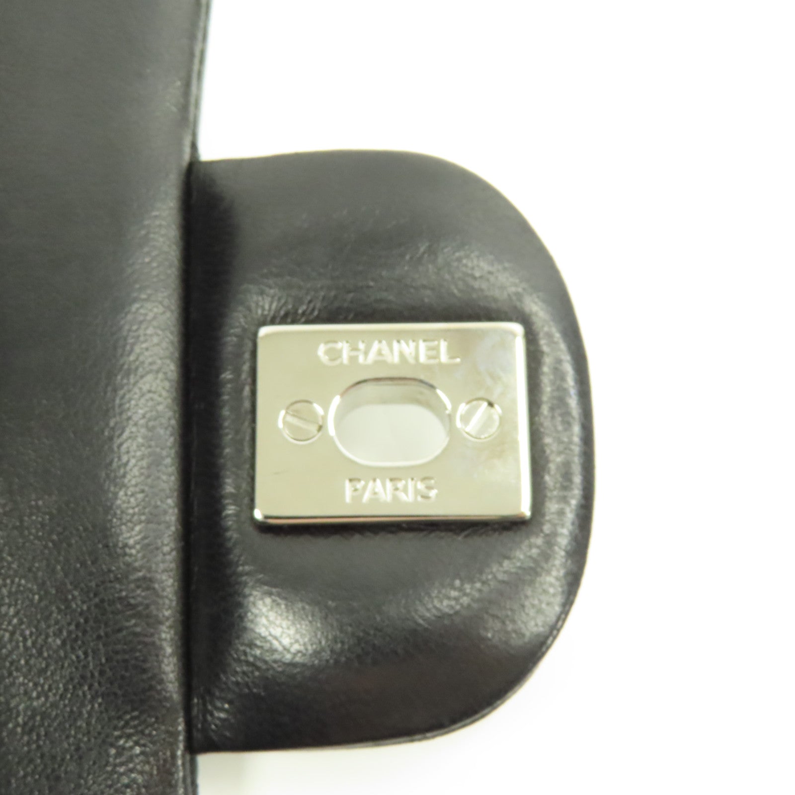 CHANEL 菱格羊皮皮革Classic Flap 23銀扣鏈帶肩背袋黑色