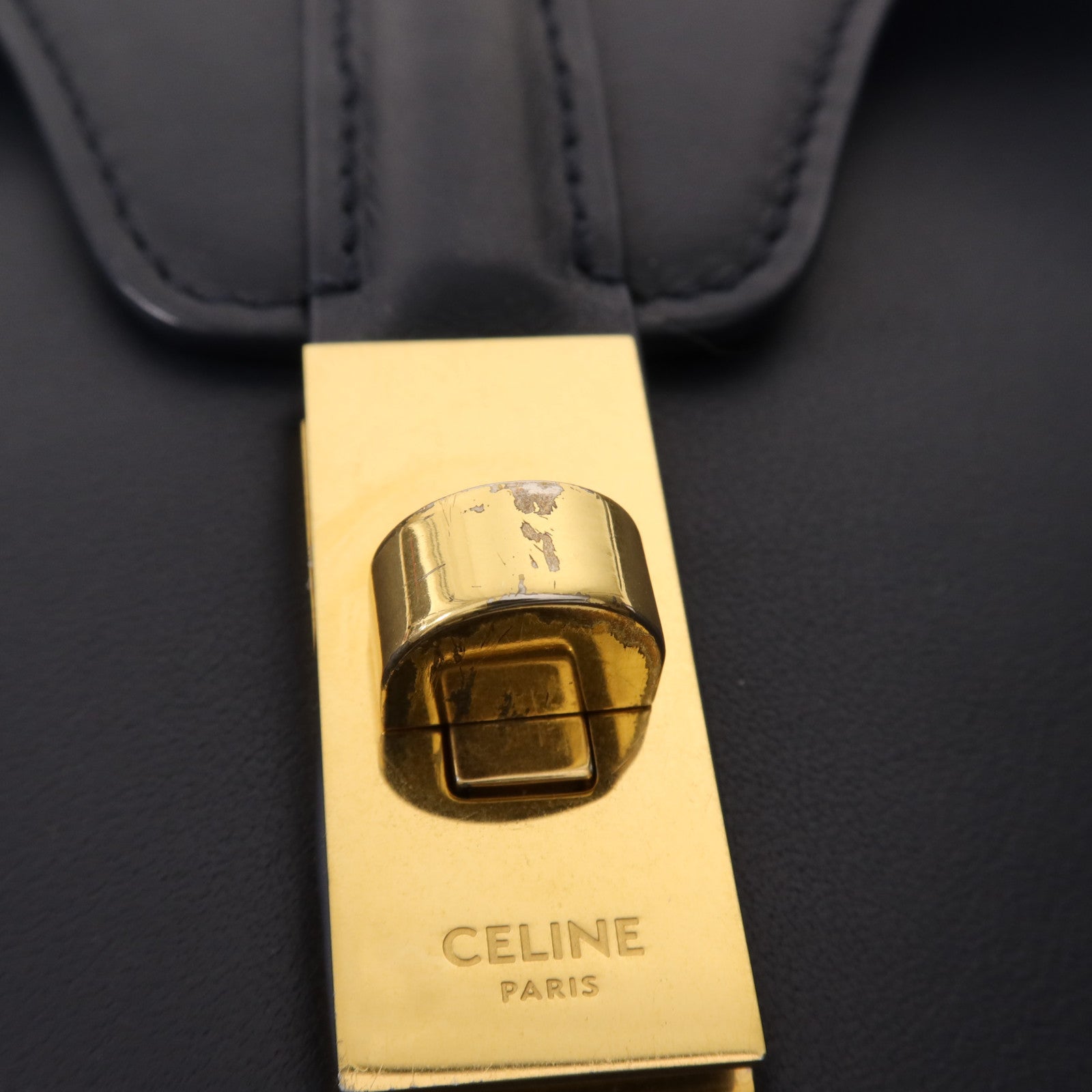 CELINE 羊皮皮革Soft 16金扣肩背袋