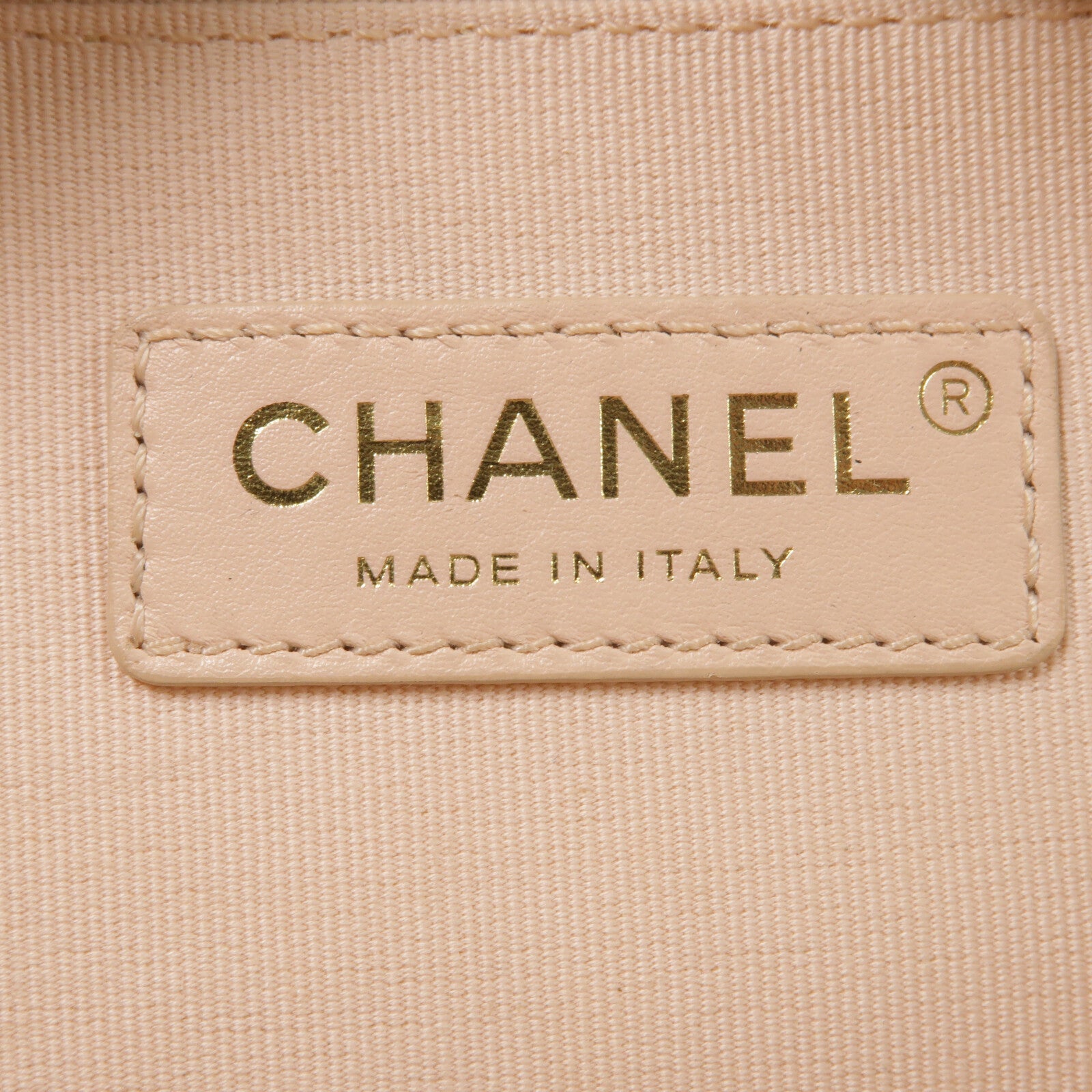 CHANEL 牛皮皮革Mini Flap Bag鏈帶肩背袋
